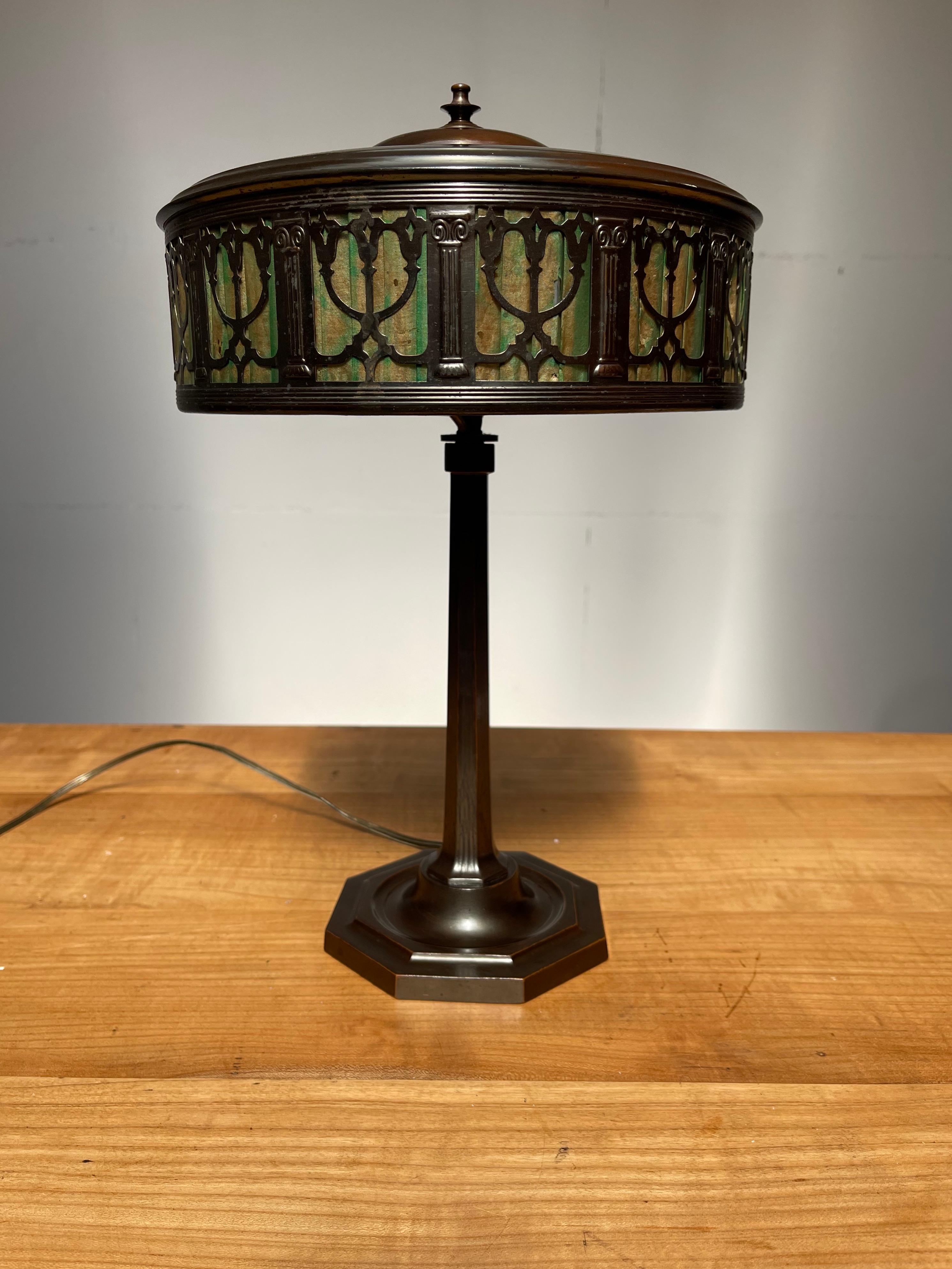 Highly Stylish and Timeless Design Arts and Crafts Era Bronze Table or Desk Lamp 13