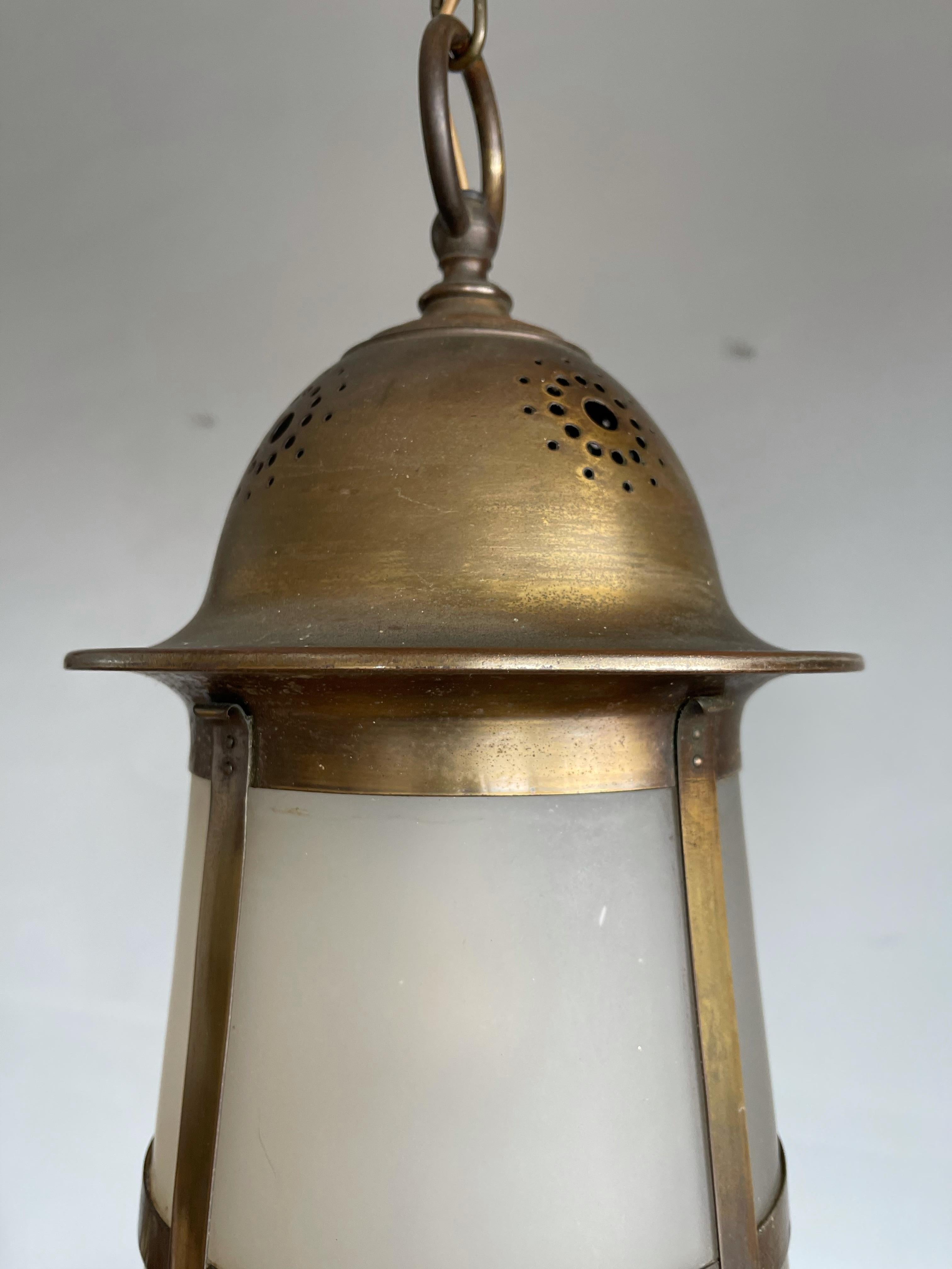 Arts and Crafts Highly Stylish Brass and Glass Arts & Crafts Pendant Light, 1910 Berlage Style