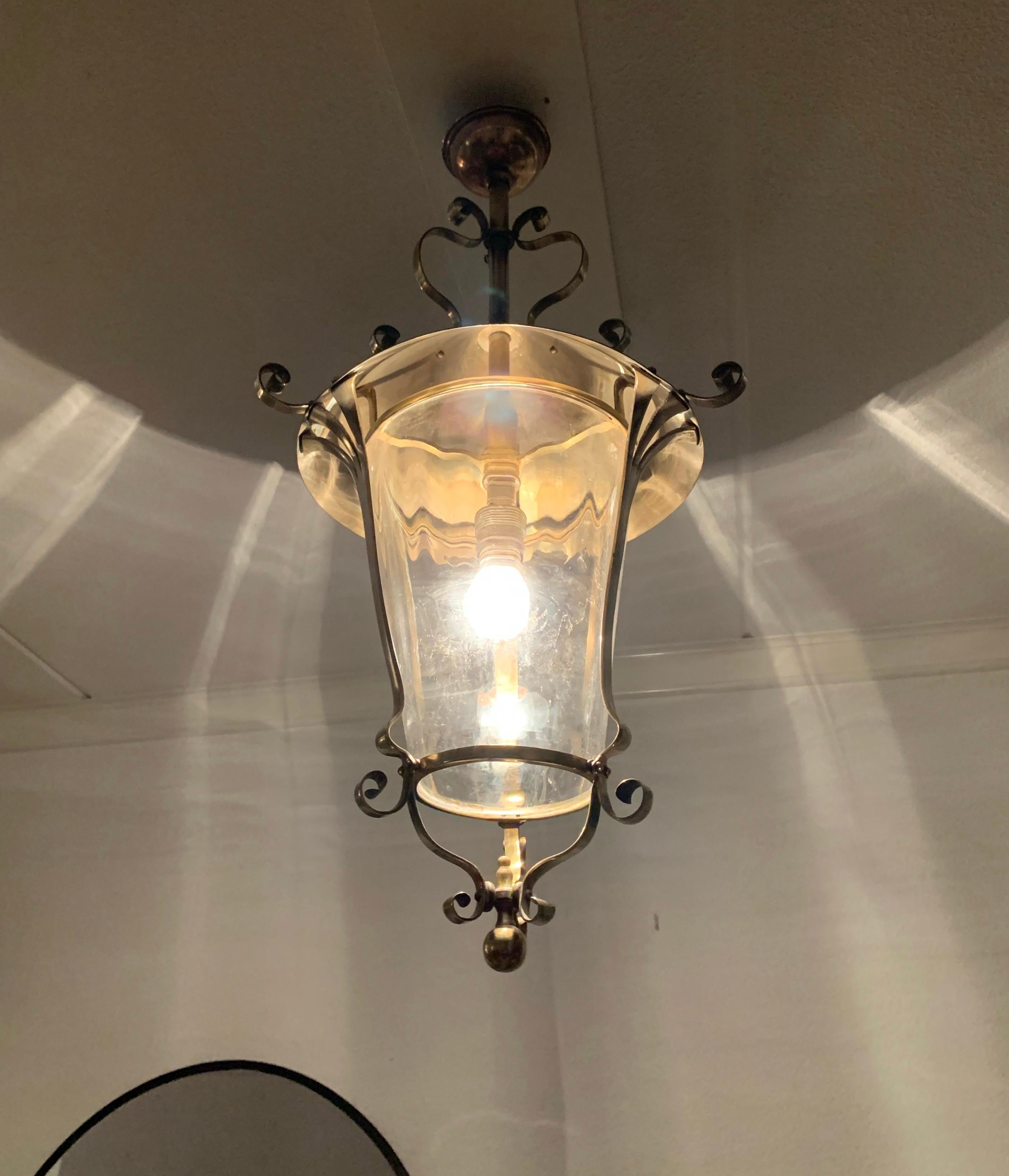Highly Stylish Brass & Clear Glass Arts and Crafts Pendant / Light Fixture, 1910 In Excellent Condition In Lisse, NL