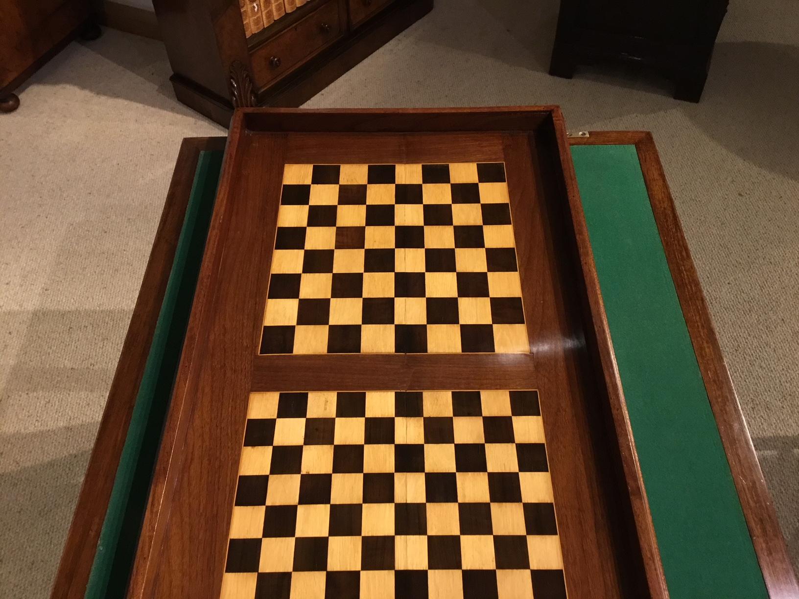 Highly Unusual and Rare Walnut Edwardian Period Metamorphic Roulette In Excellent Condition In Darwen, GB