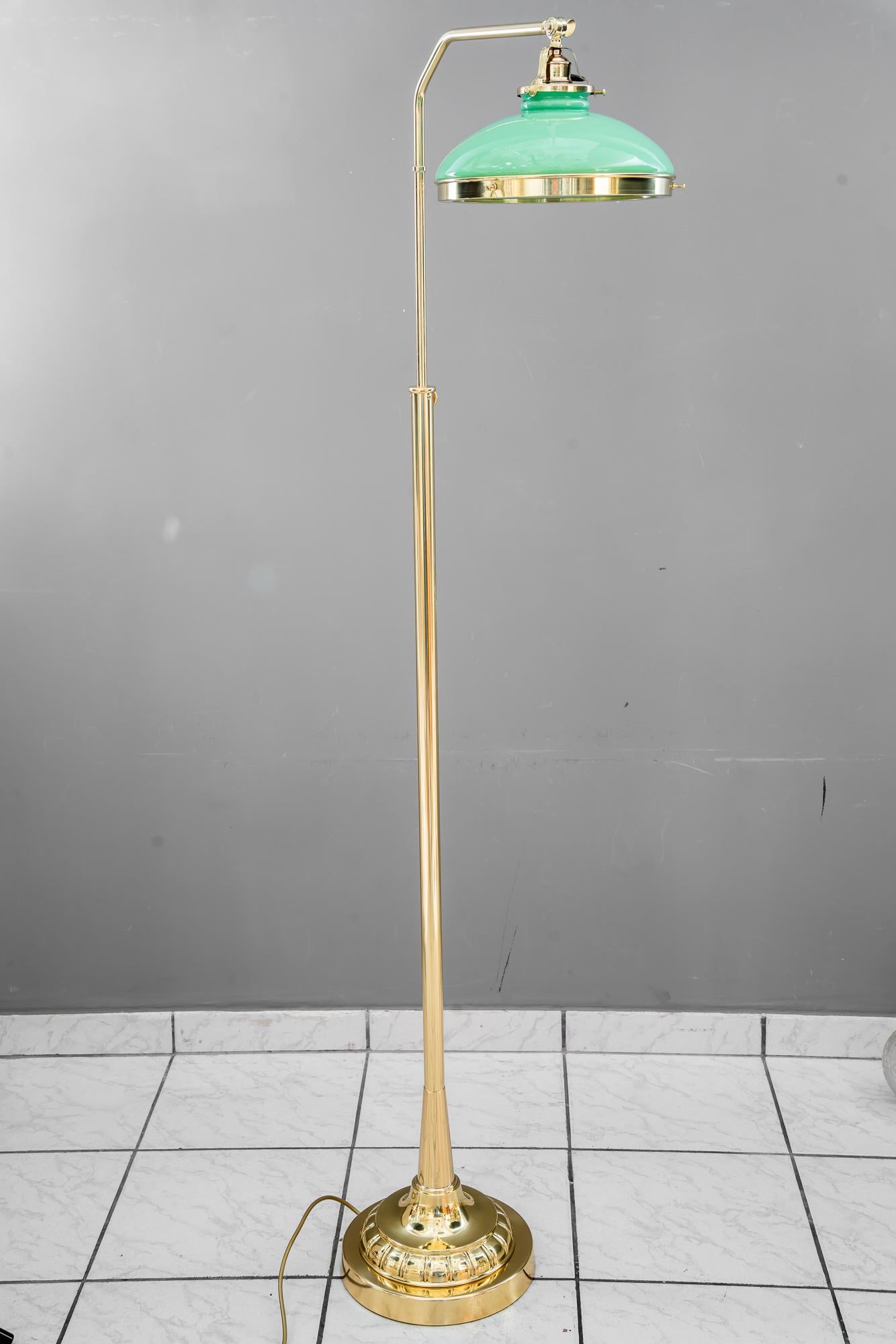 Lampadaire art déco ajustable et sviweling vienne vers 1920 en vente 3