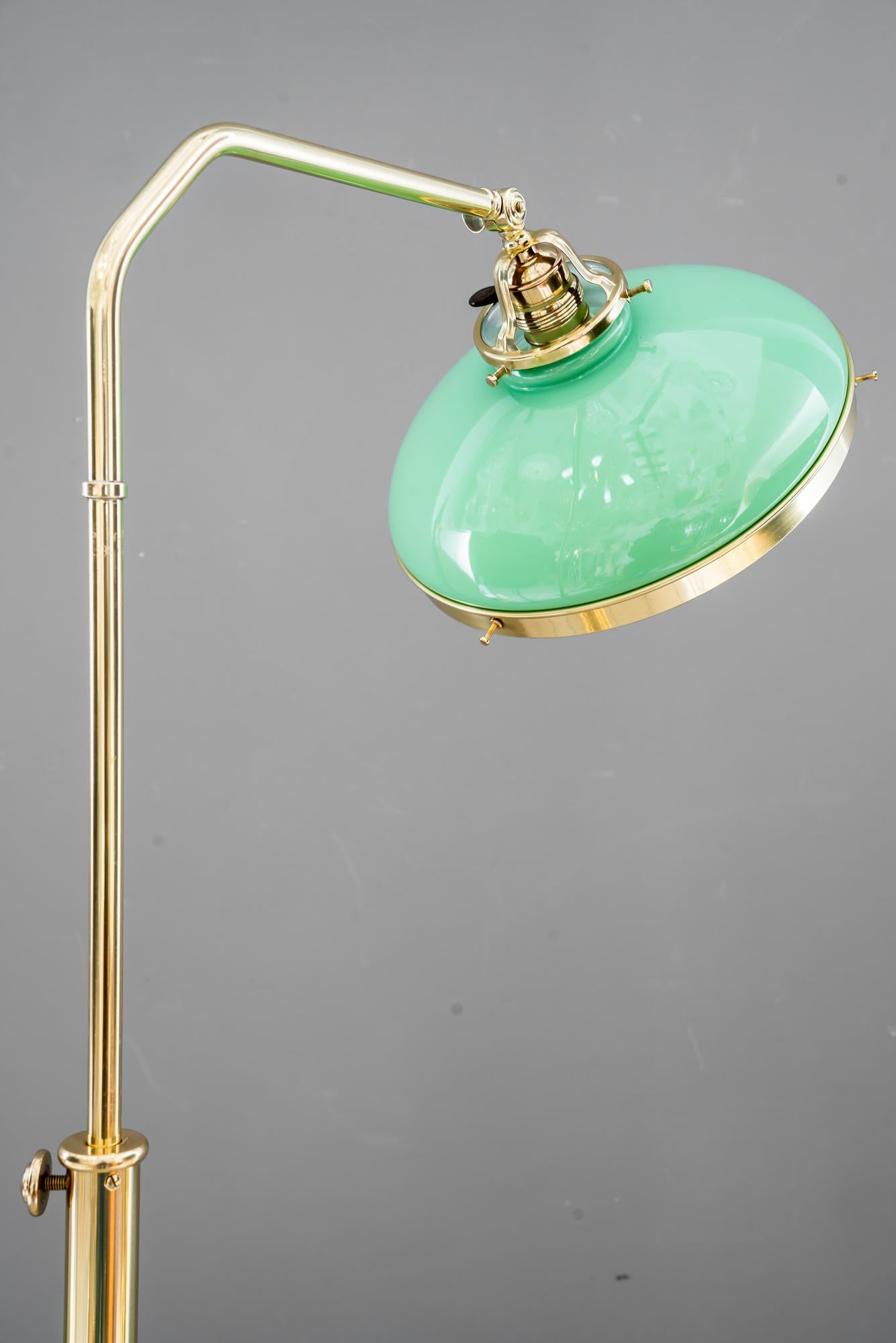 Lampadaire art déco ajustable et sviweling vienne vers 1920 en vente 4