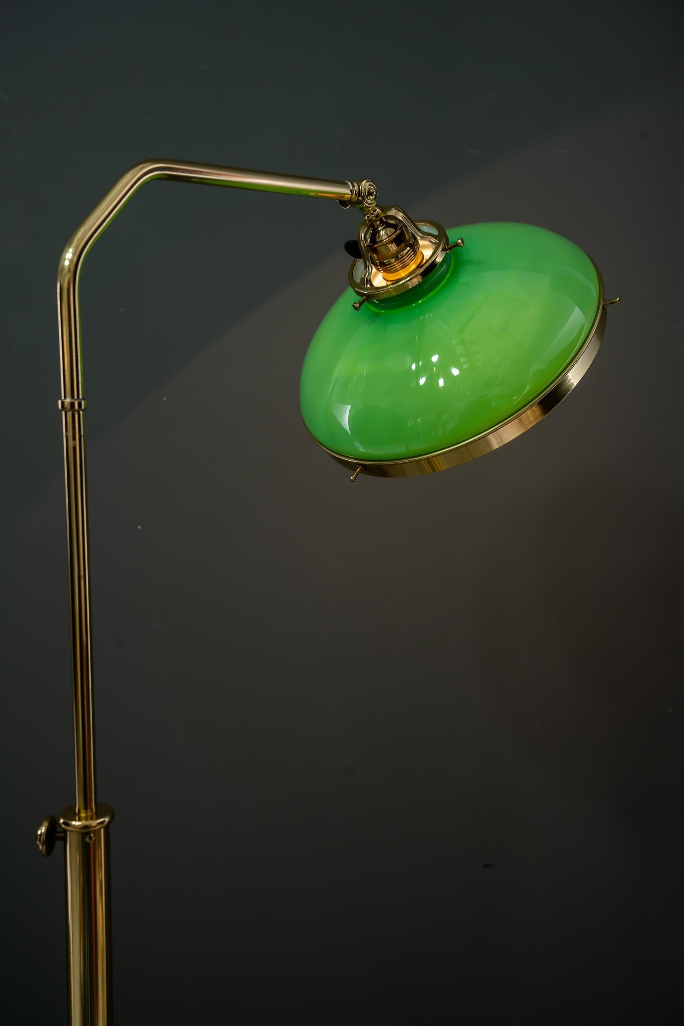 Lampadaire art déco ajustable et sviweling vienne vers 1920 en vente 5