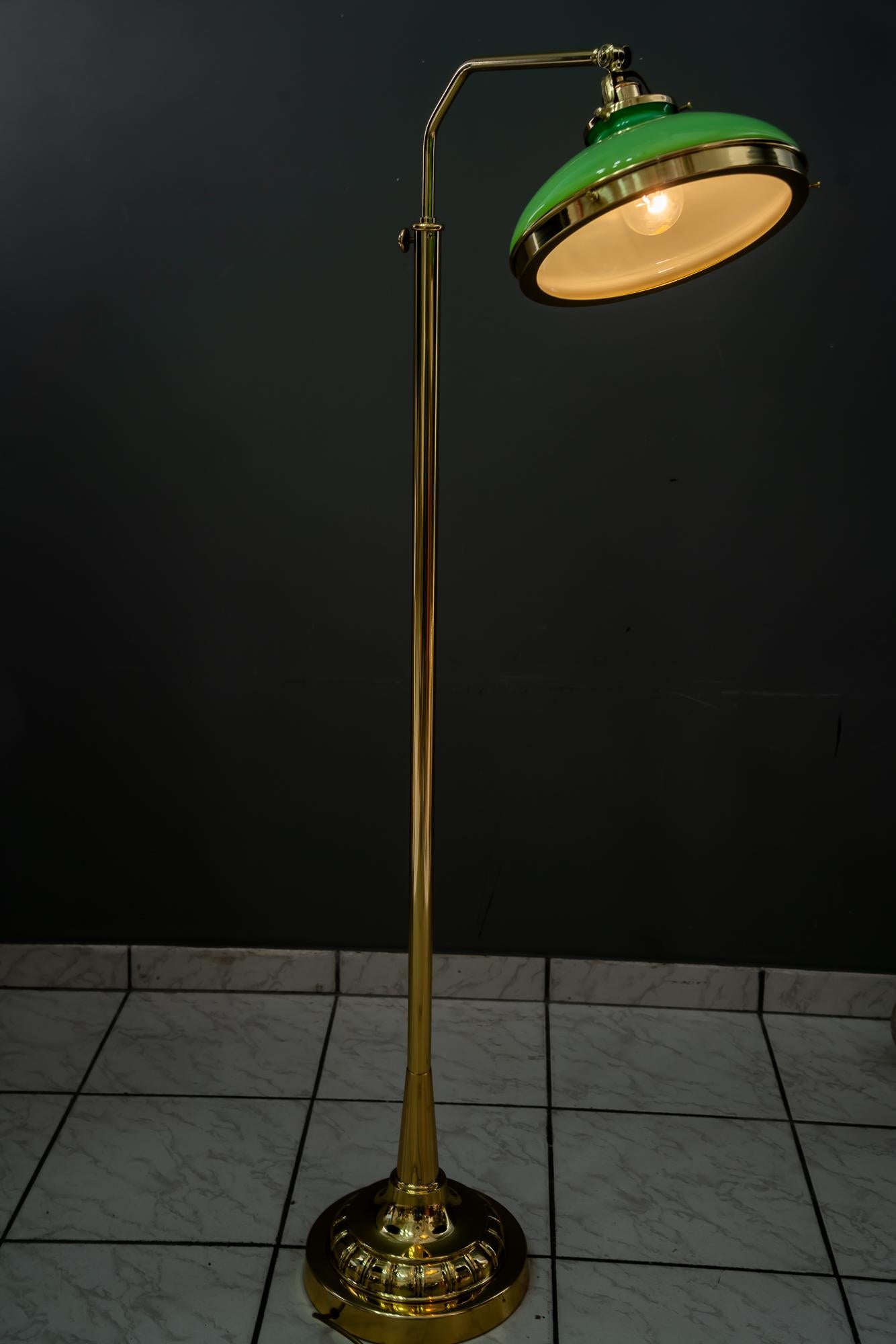 Lampadaire art déco ajustable et sviweling vienne vers 1920 en vente 6