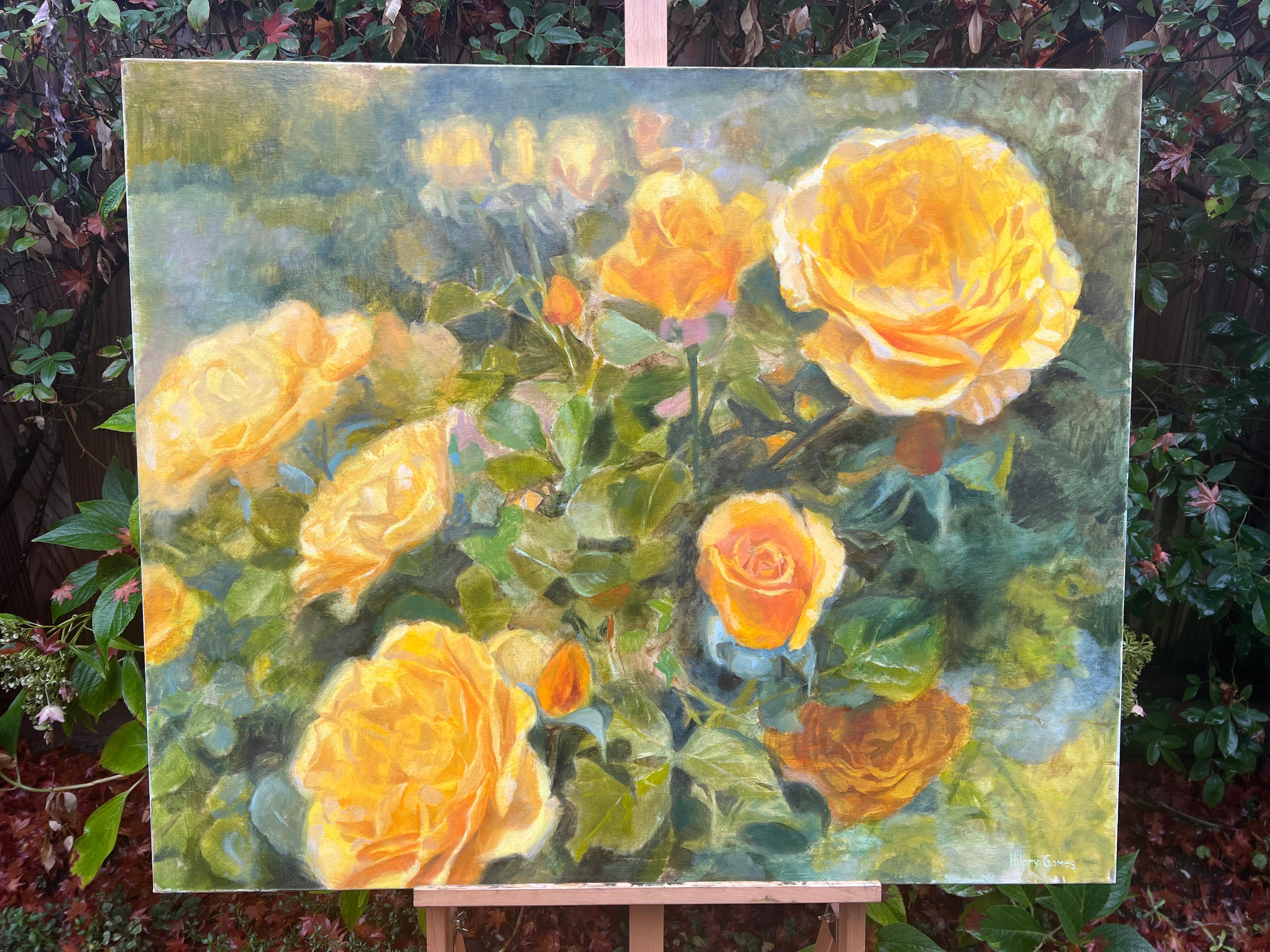 Roses dorées, peinture à l'huile - Contemporain Painting par Hilary Gomes