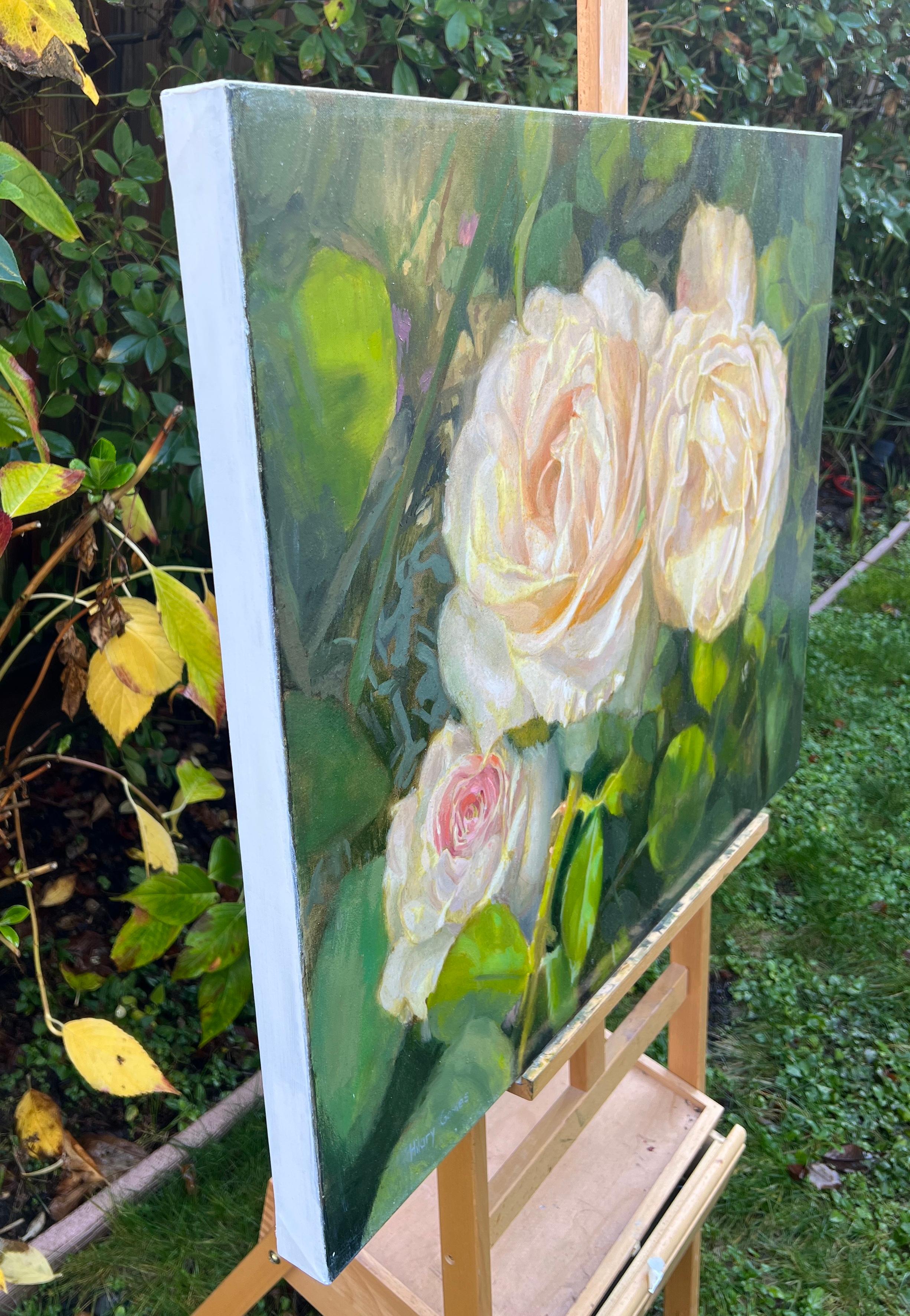 Drei blühende Rosen und Thornen, Ölgemälde (Zeitgenössisch), Art, von Hilary Gomes