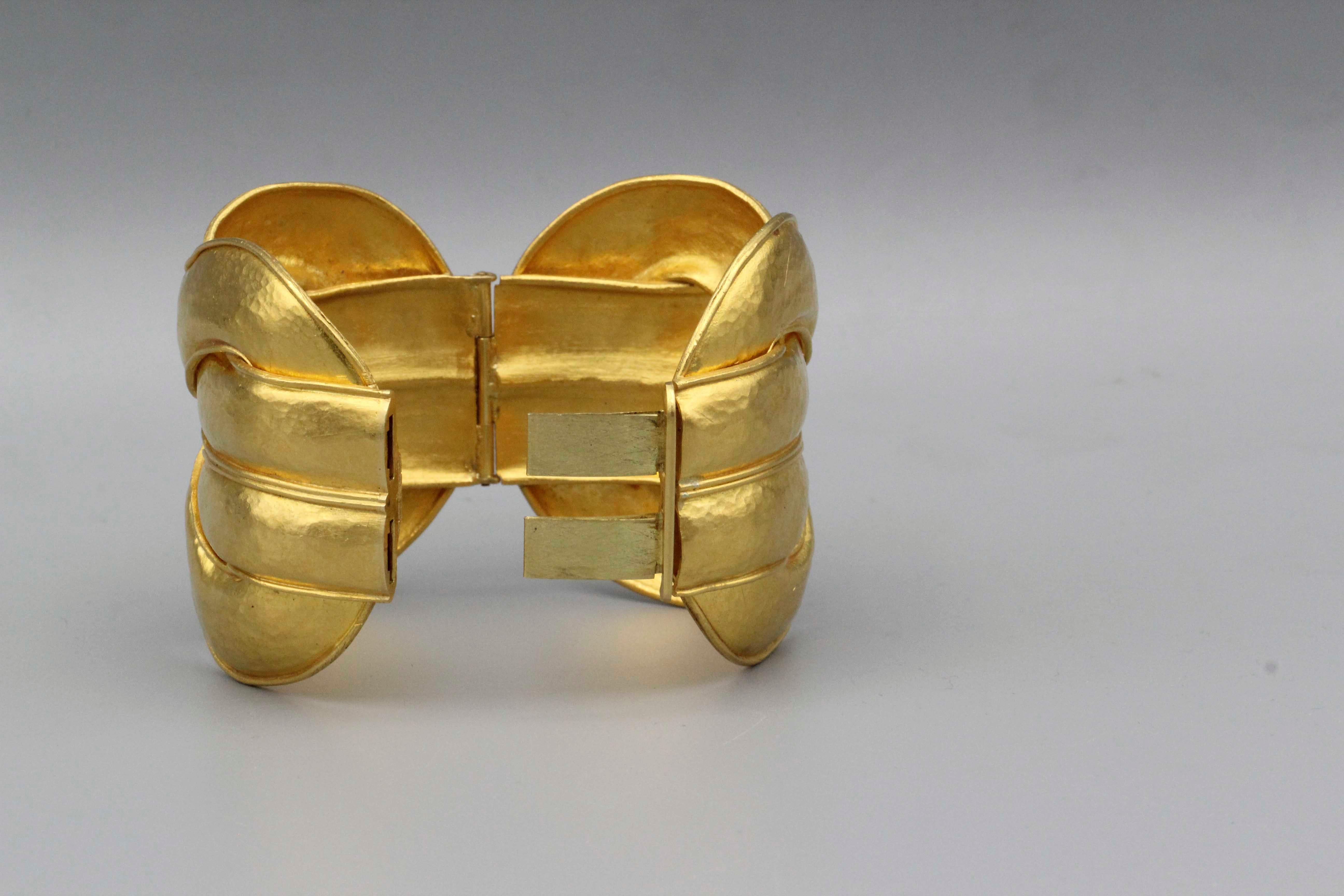 Hilat 24k Yellow Gold Heracles Cuff Bracelet In Good Condition In New York, NY