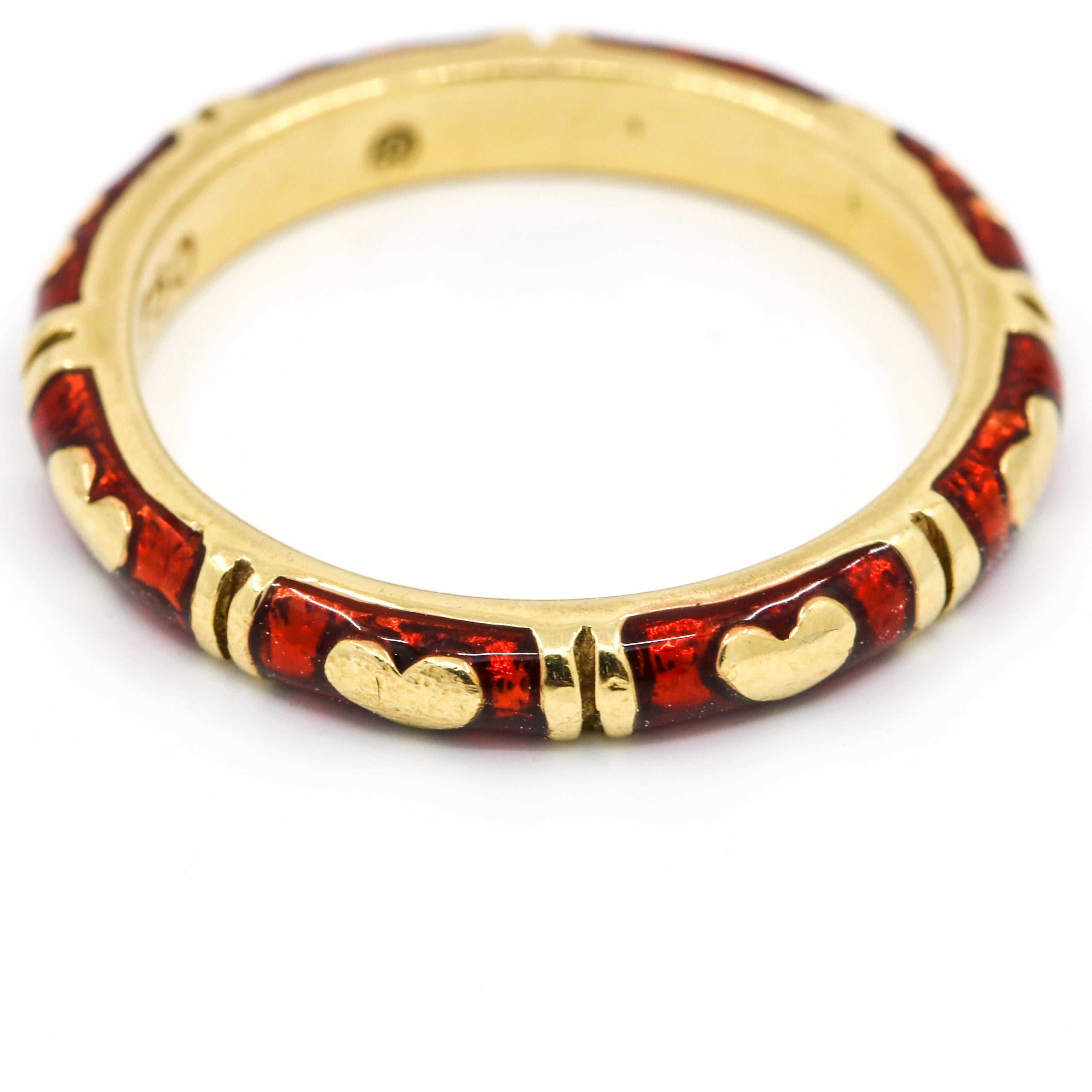 Hidalgo 18 Karat Yellow Gold Red Enamel Hearts Band Ring In Good Condition In Fort Lauderdale, FL