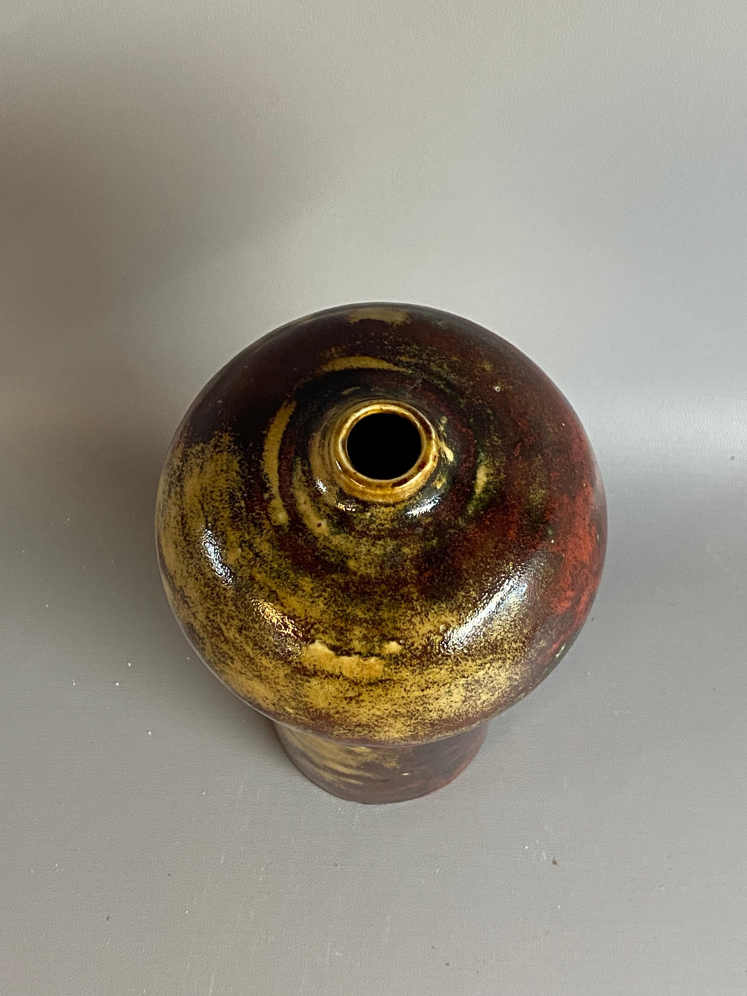 Hildegard Storr Britz (1915-1982) Moderniste du milieu du siècle Vase en grès couleur sang-de-bœuf en vente 1