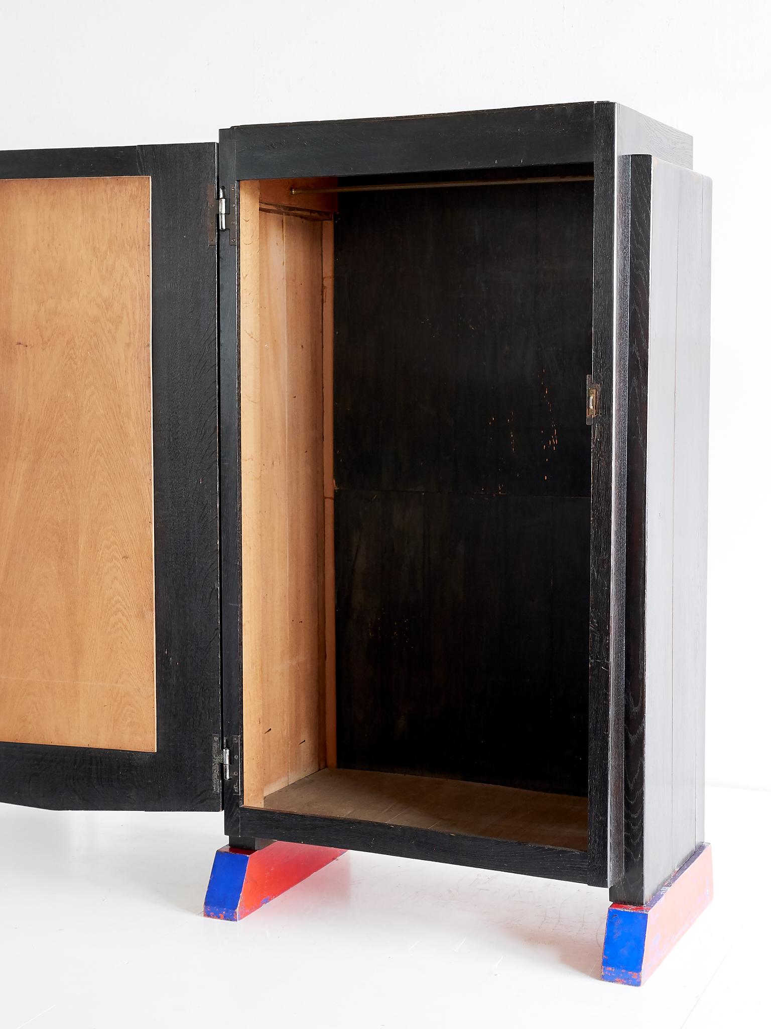Chêne Hildo Krop Cabinet important en Oak/One, Designé pour sa propre maison, De Stijl, 1930 en vente