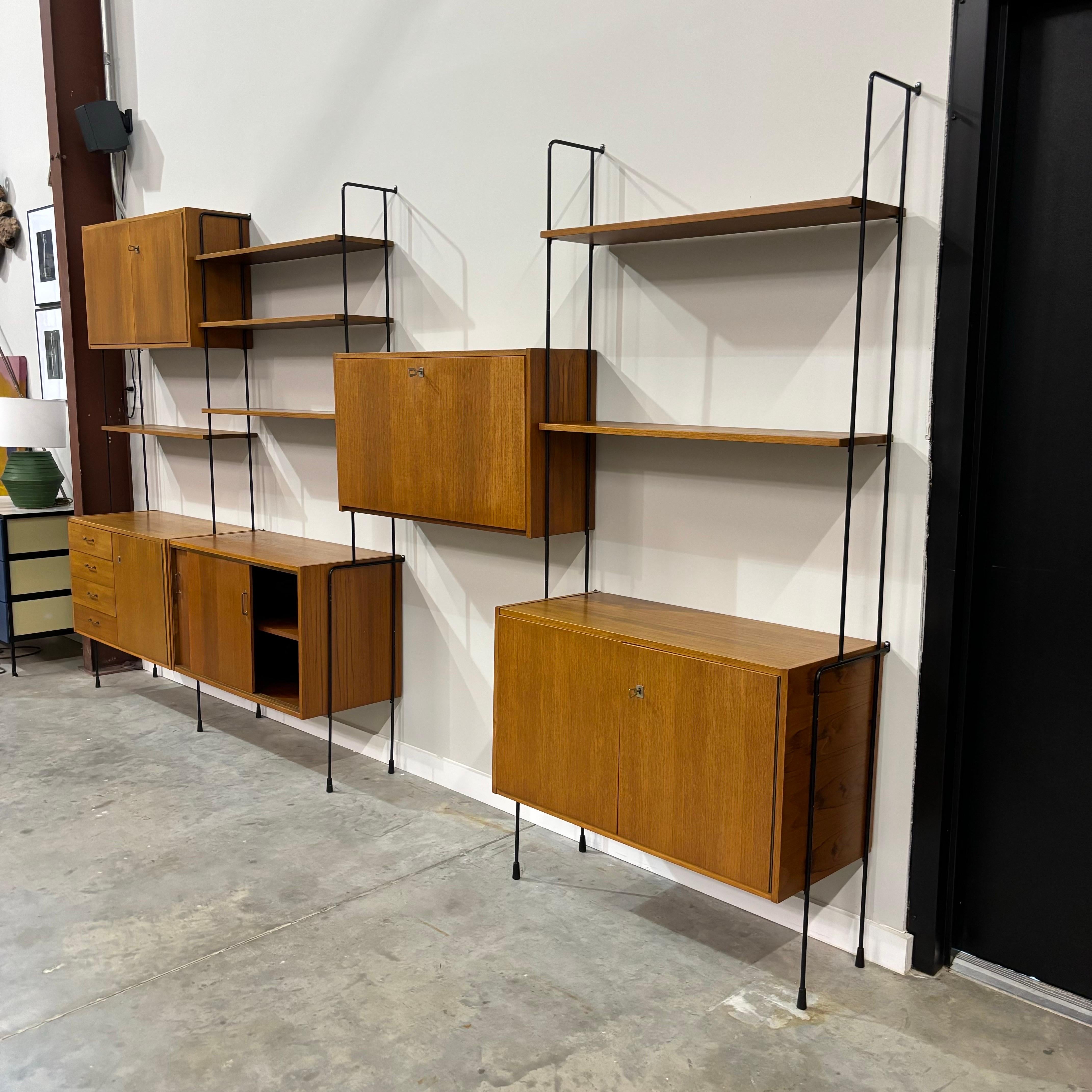 Mid Century Modern Hilker Furniture 4-Bay Wall Unit, Germany, 1960s For Sale 8