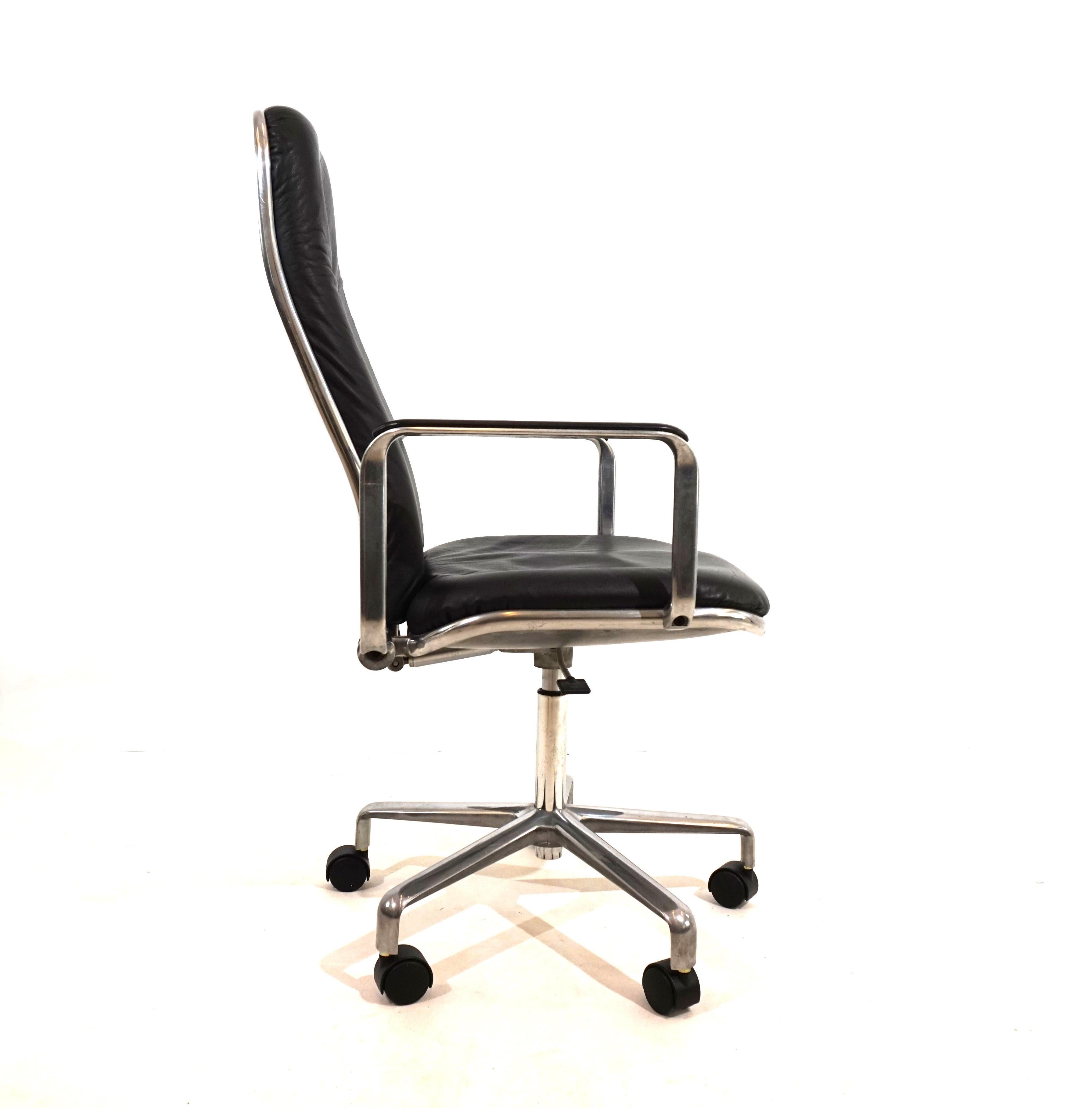 Late 20th Century Hille/ICF Supporto office chair by Frederick Scott