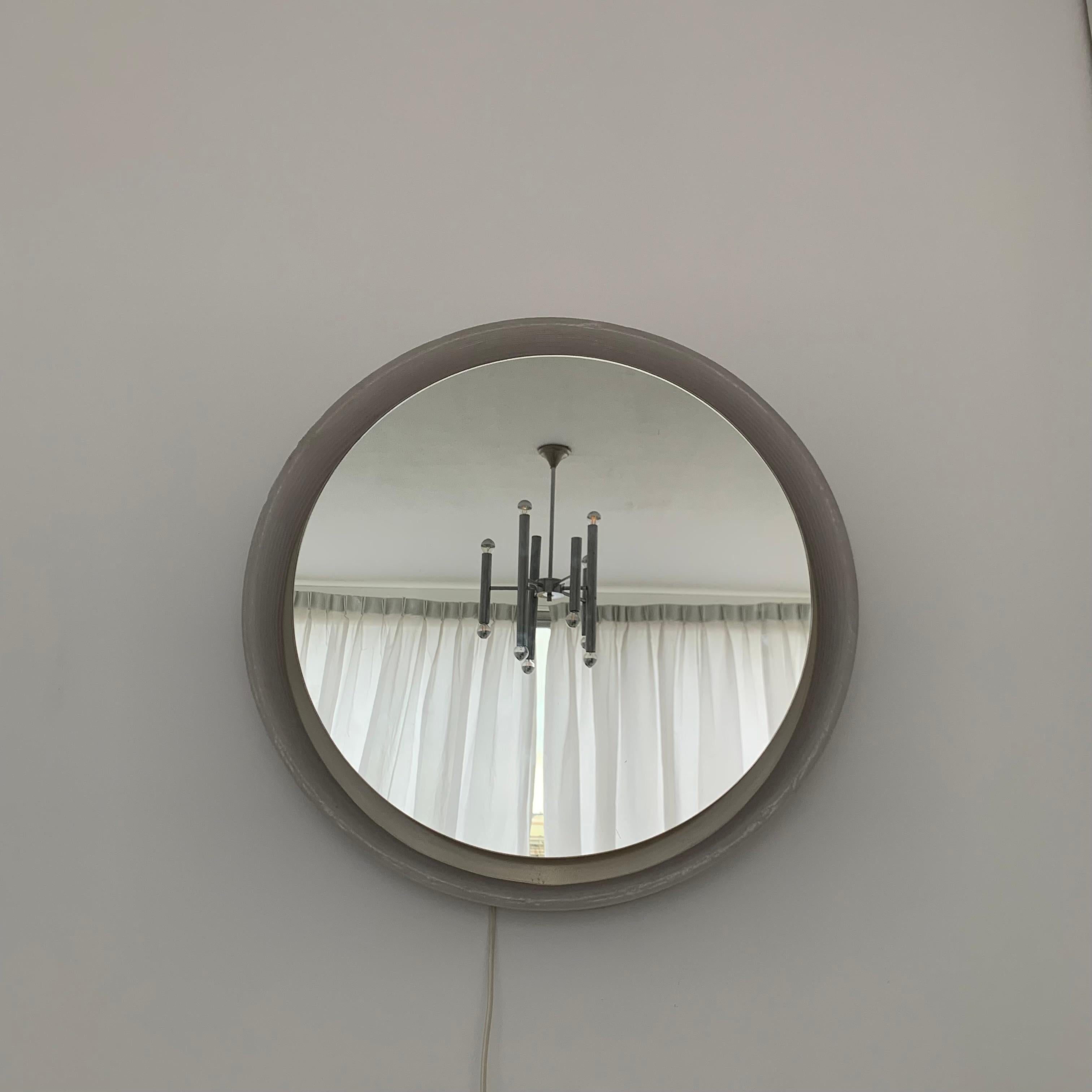 Miroir Hillebrand en lucite avec rétro-éclairage, années 1970 en vente 6