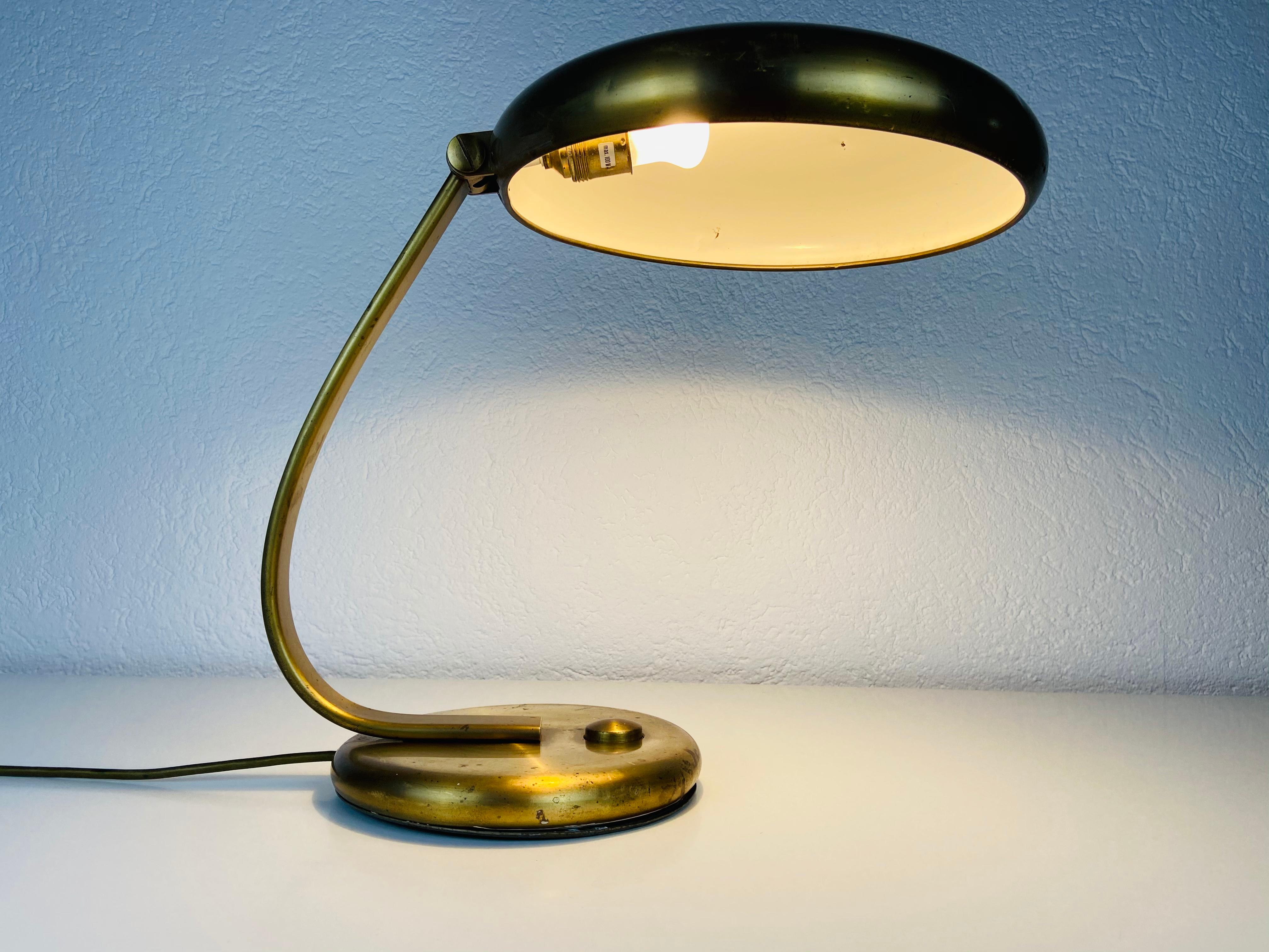Hillebrand Midcentury Full Brass Table Lamp, 1960s, Germany In Good Condition In Hagenbach, DE