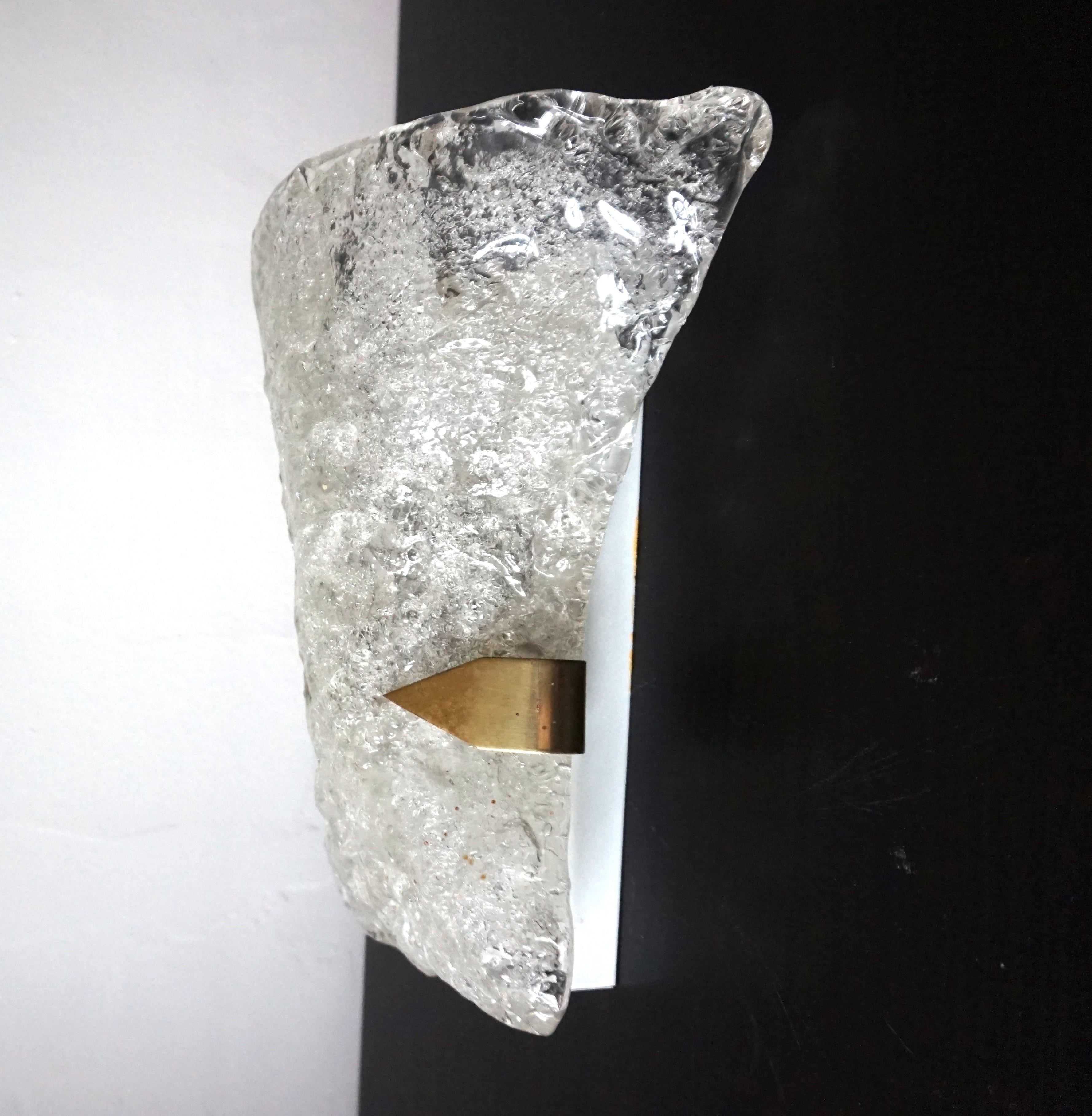 Lampada da parete in vetro ghiaccio di Murano di Egon Hillebrand, 1960 in vendita 3