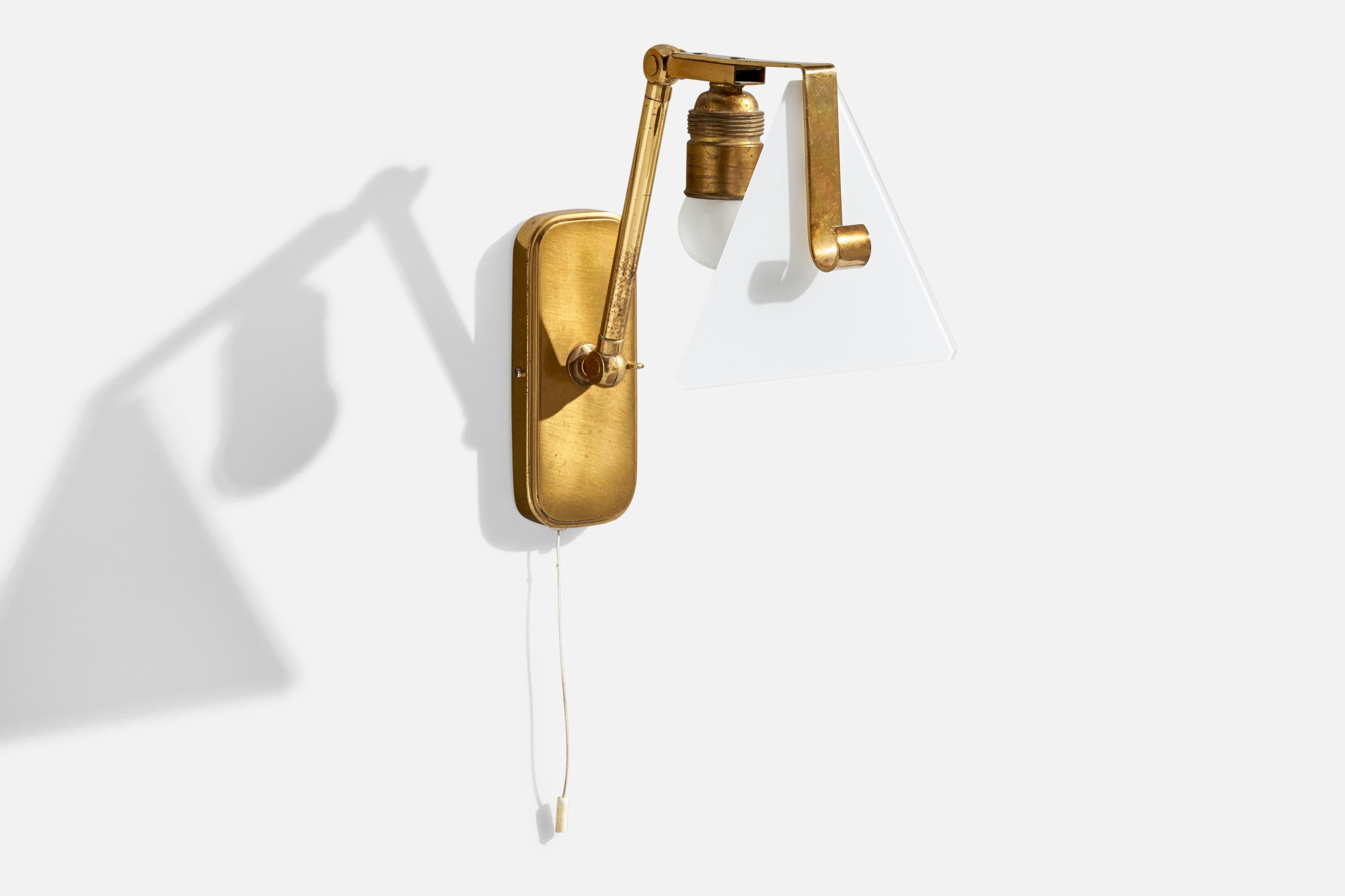 An adjustable brass and white opaline glass wall light produced by Hillebrand, Germany, c. 1950s.

Overall Dimensions (inches):  10” H x  7” W x  6.75“D

Back Plate Dimensions (Inches):  6.375” H x 2.75” W x .75” D

Bulb Specifications: E-26