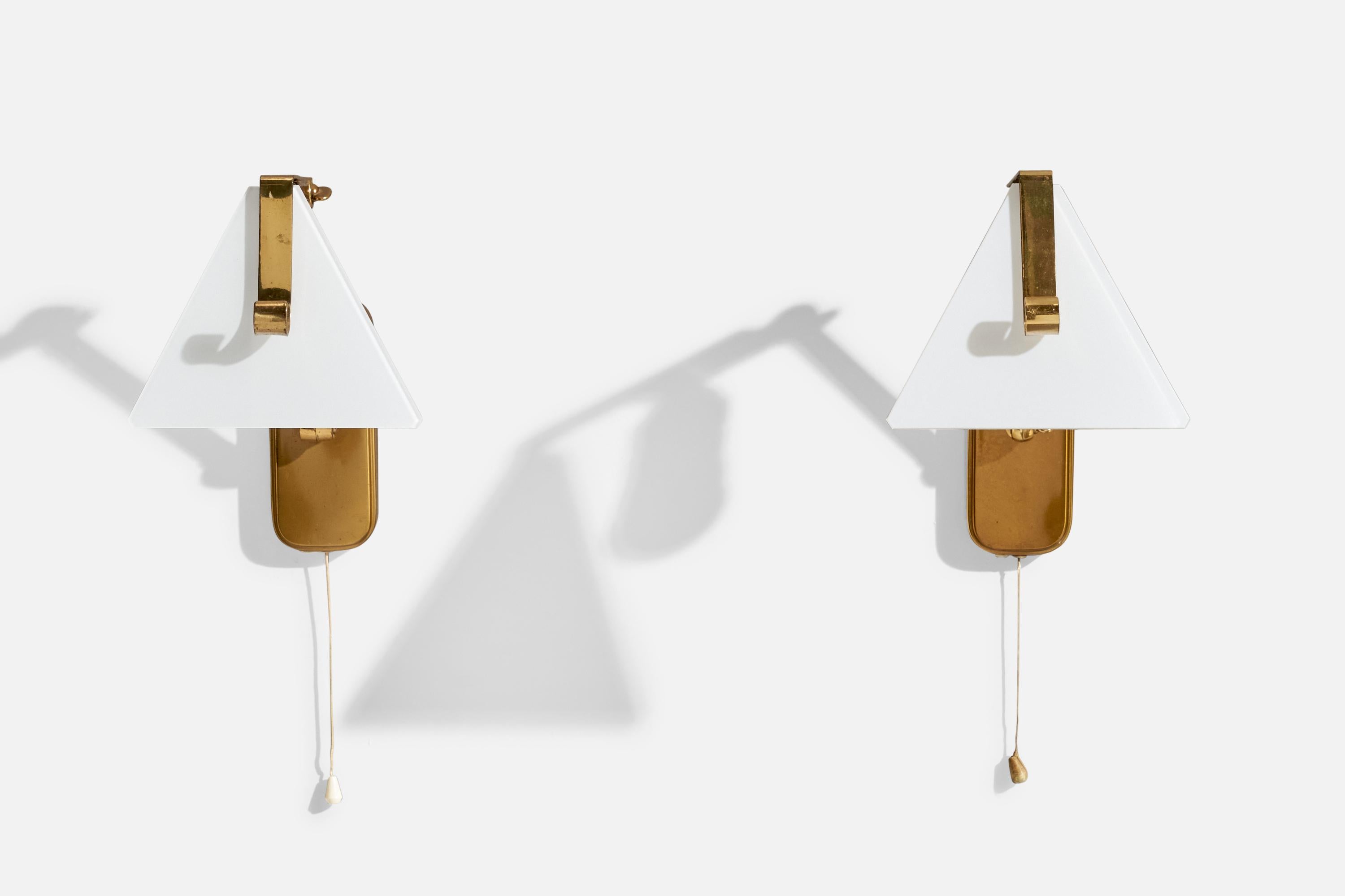 Hillebrand, Wall Lights, Messing, Glas, Deutschland, 1950er Jahre (Moderne der Mitte des Jahrhunderts) im Angebot
