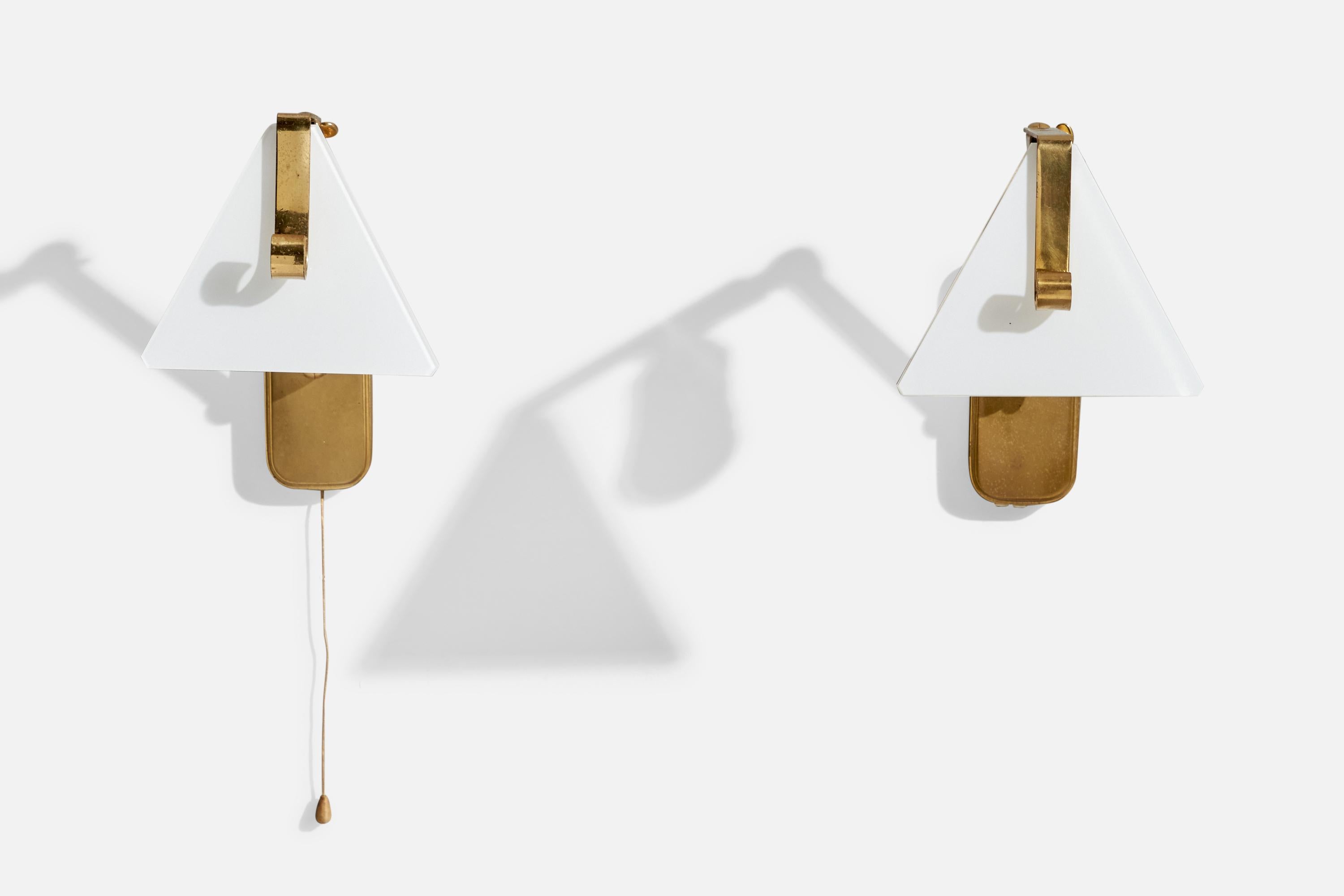 Hillebrand, Wall Lights, Messing, Glas, Deutschland, 1950er Jahre (Moderne der Mitte des Jahrhunderts) im Angebot
