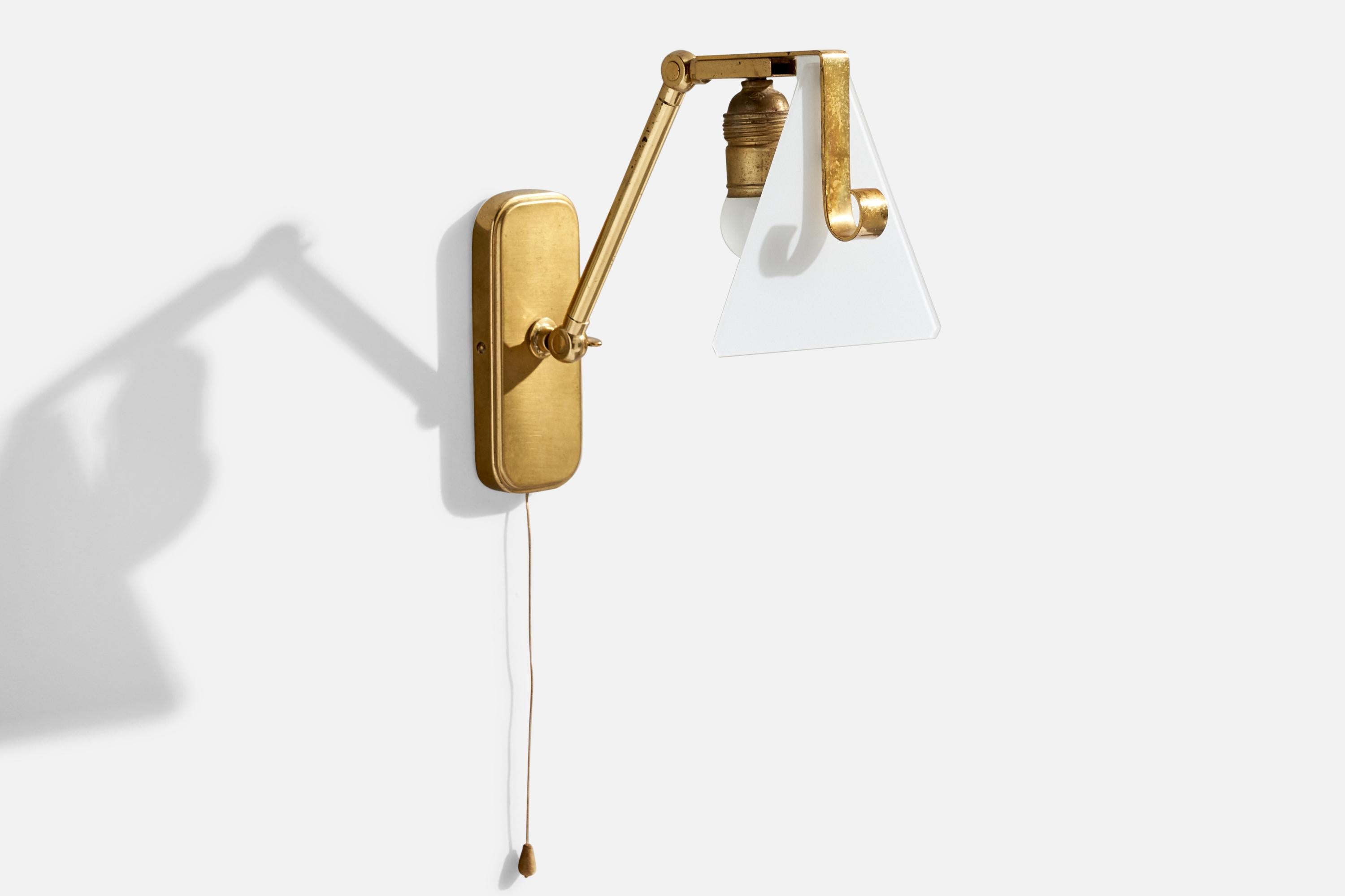 Hillebrand, Wall Lights, Messing, Glas, Deutschland, 1950er Jahre im Zustand „Gut“ im Angebot in High Point, NC