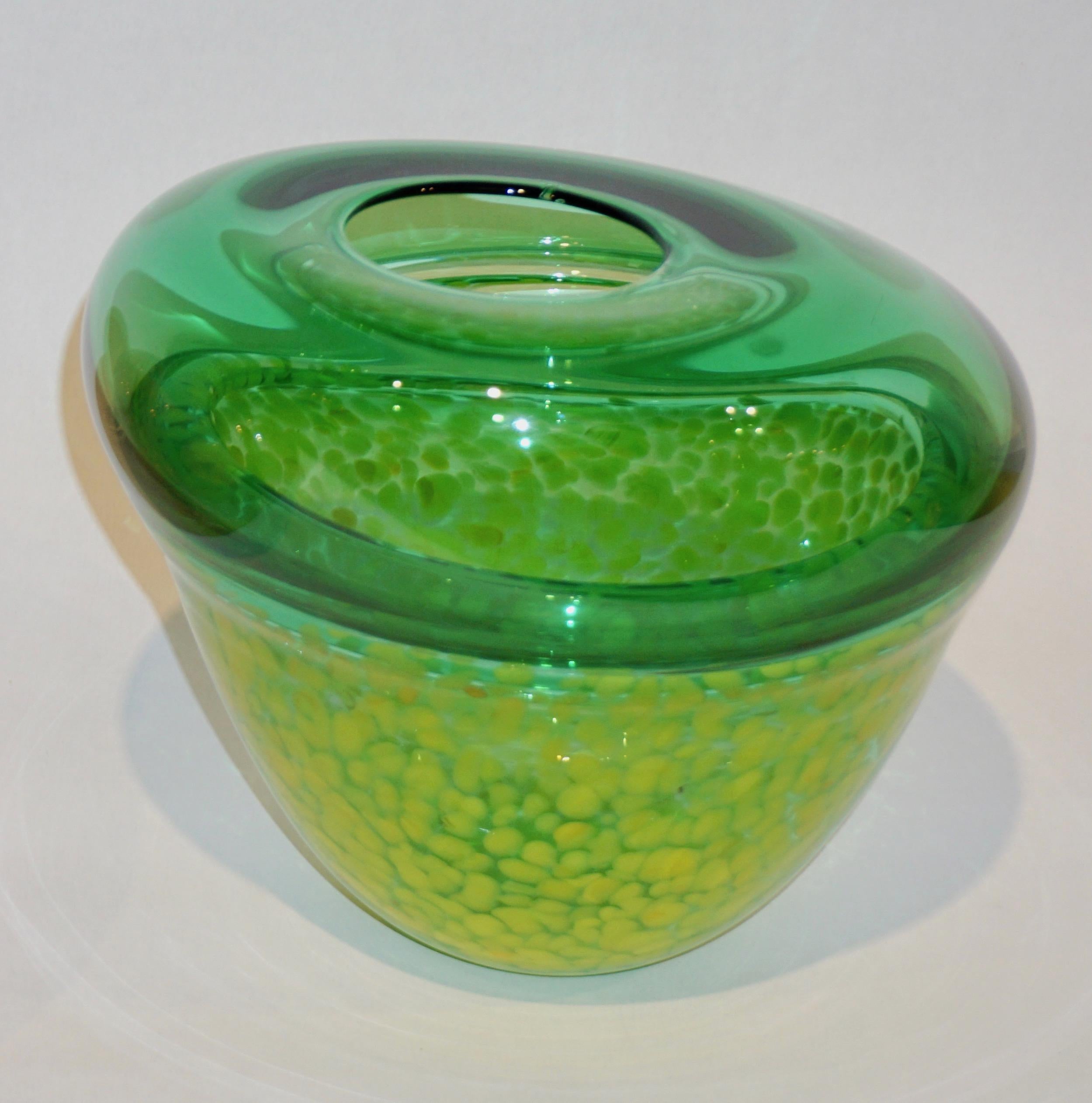 Hilton McConnico by Formia 1990s Italian Green Spotted Murano Art Glass Vase 4