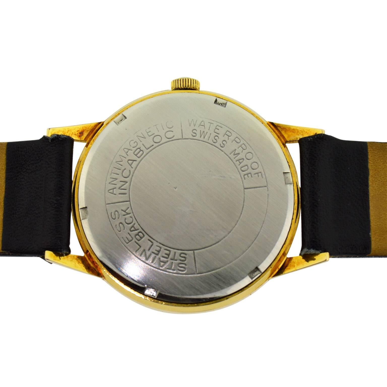 Hilton Yellow Gold Filled New Old Stock Manual Wristwatch, circa 1950's In New Condition In Long Beach, CA