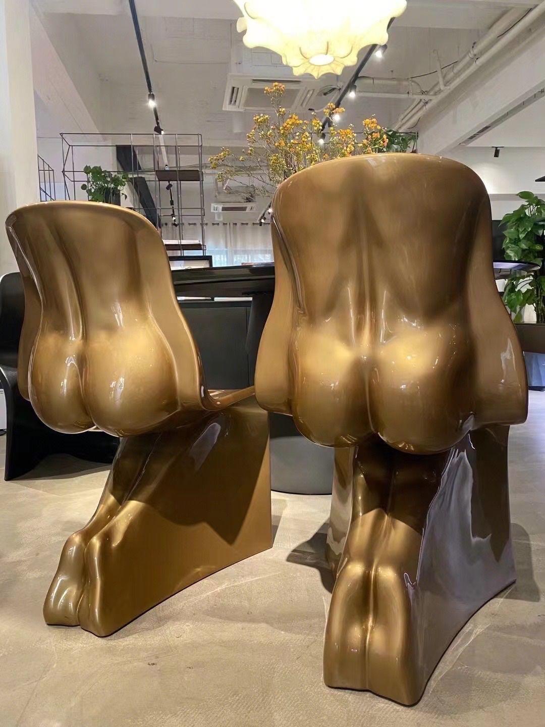 “Him & Her are born directly from the ideas behind the Panton Chair. An evolution of the hermaphroditic original, declined into the harmony of the two sexes. They assume sculpted forms like naked models of seduction but they are not ashamed.” Cit.