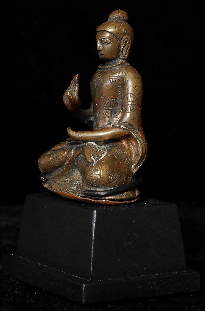 Himalayan Buddha, 7724 In Good Condition For Sale In Ukiah, CA