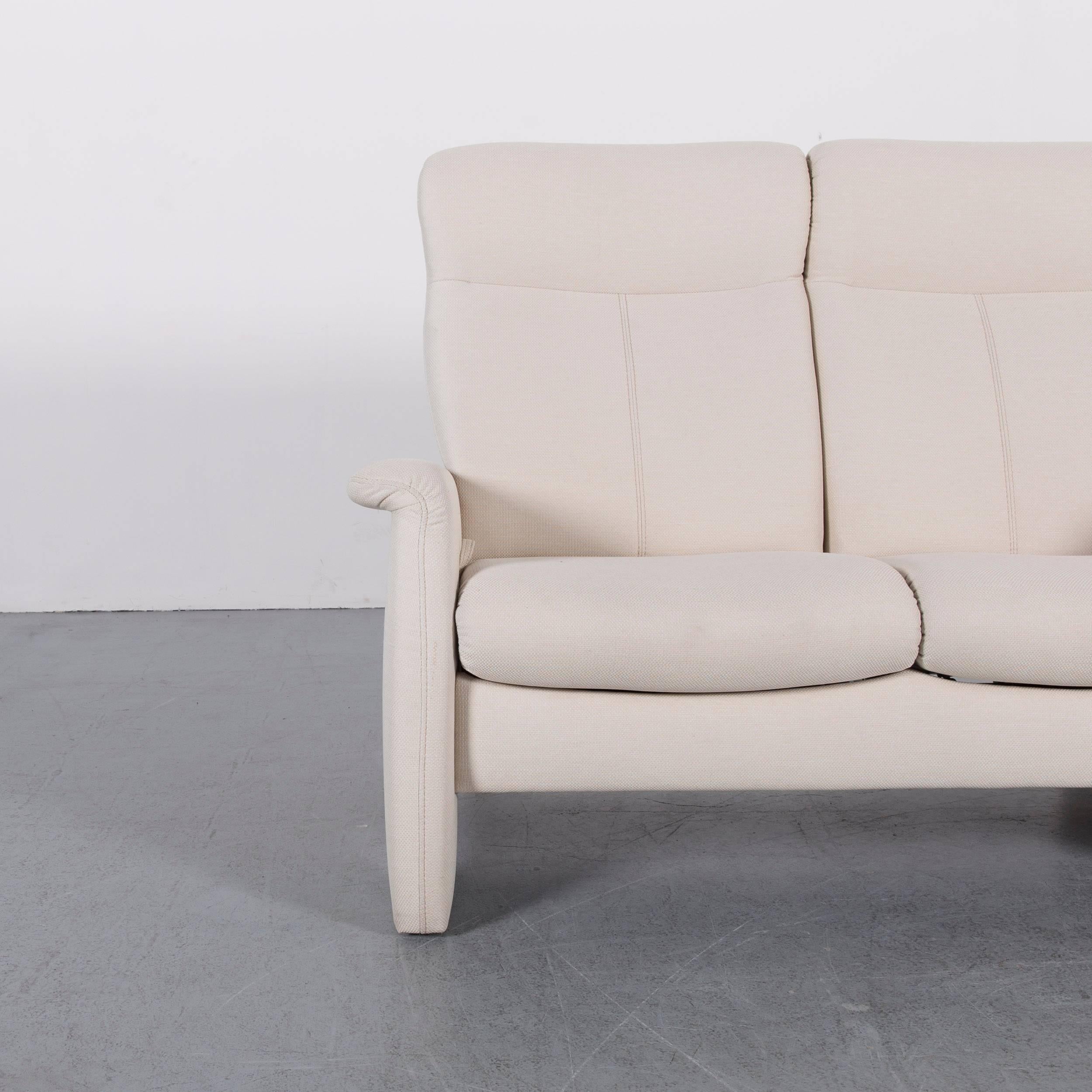 We bring to you an Himolla fabric sofa off-white two-seat couch recliner.
































         