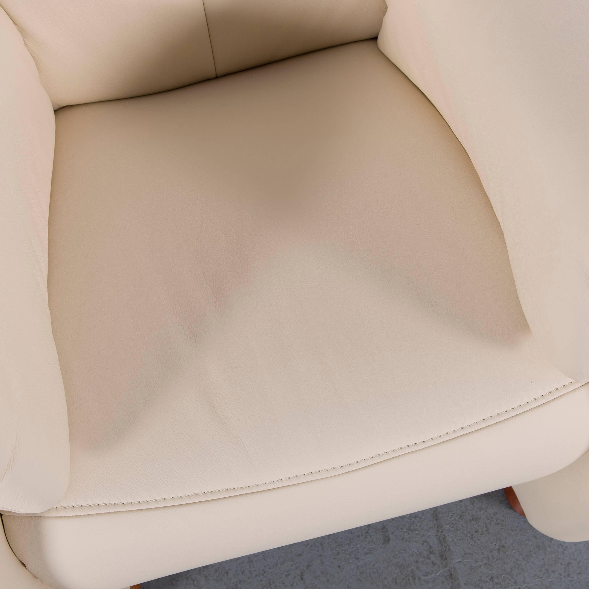 Himolla Leather Armchair Off-White One-Seat In Excellent Condition In Cologne, DE