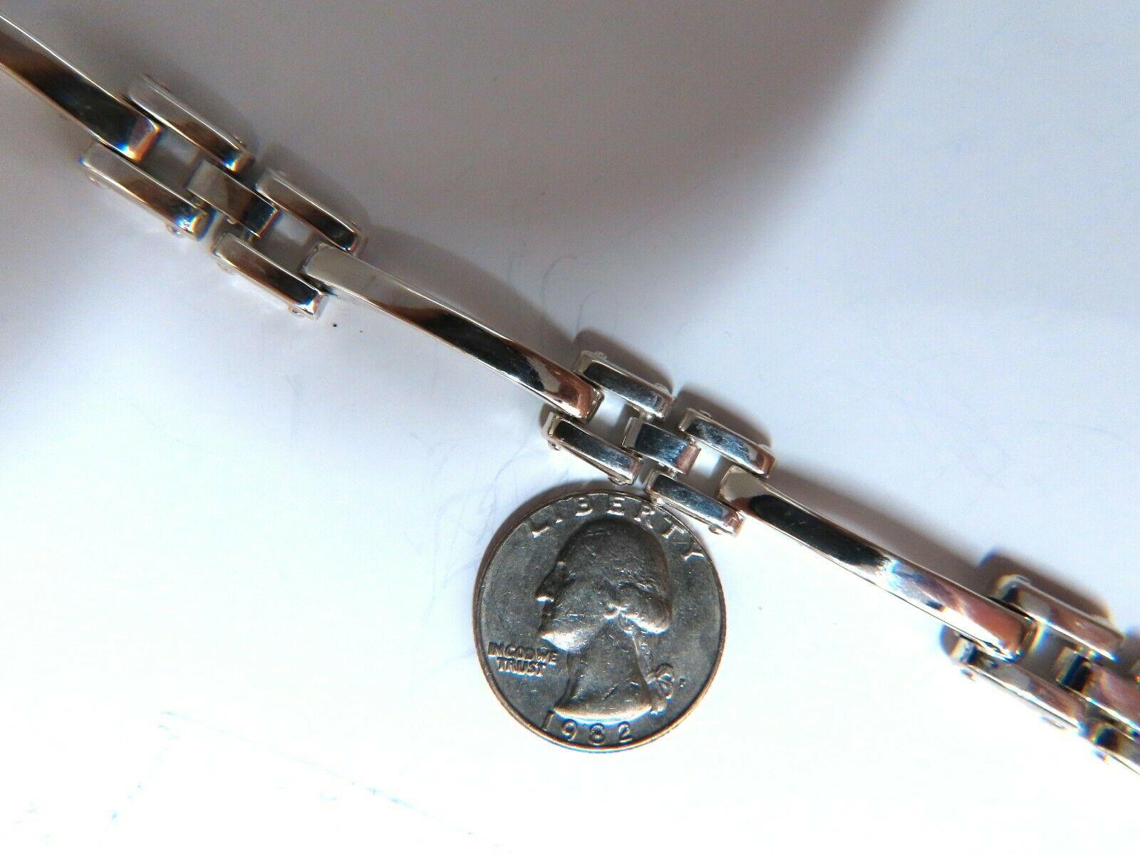 Hinge Sterling Silver Link Bracelet In New Condition For Sale In New York, NY