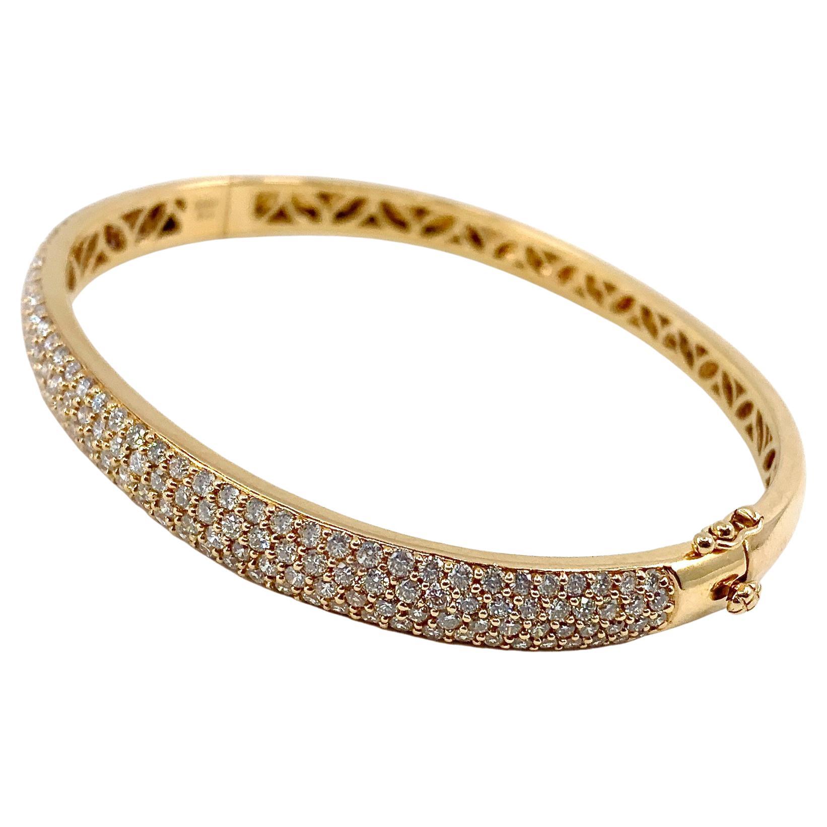 Armreif mit Scharnier und 2,50 Karat natürlichen Mikro-Pavé-Diamanten in 18K Roségold