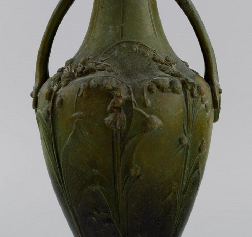 Bronze Hippolyte François Moreau, A Pair of Antique Art Nouveau Vases For Sale