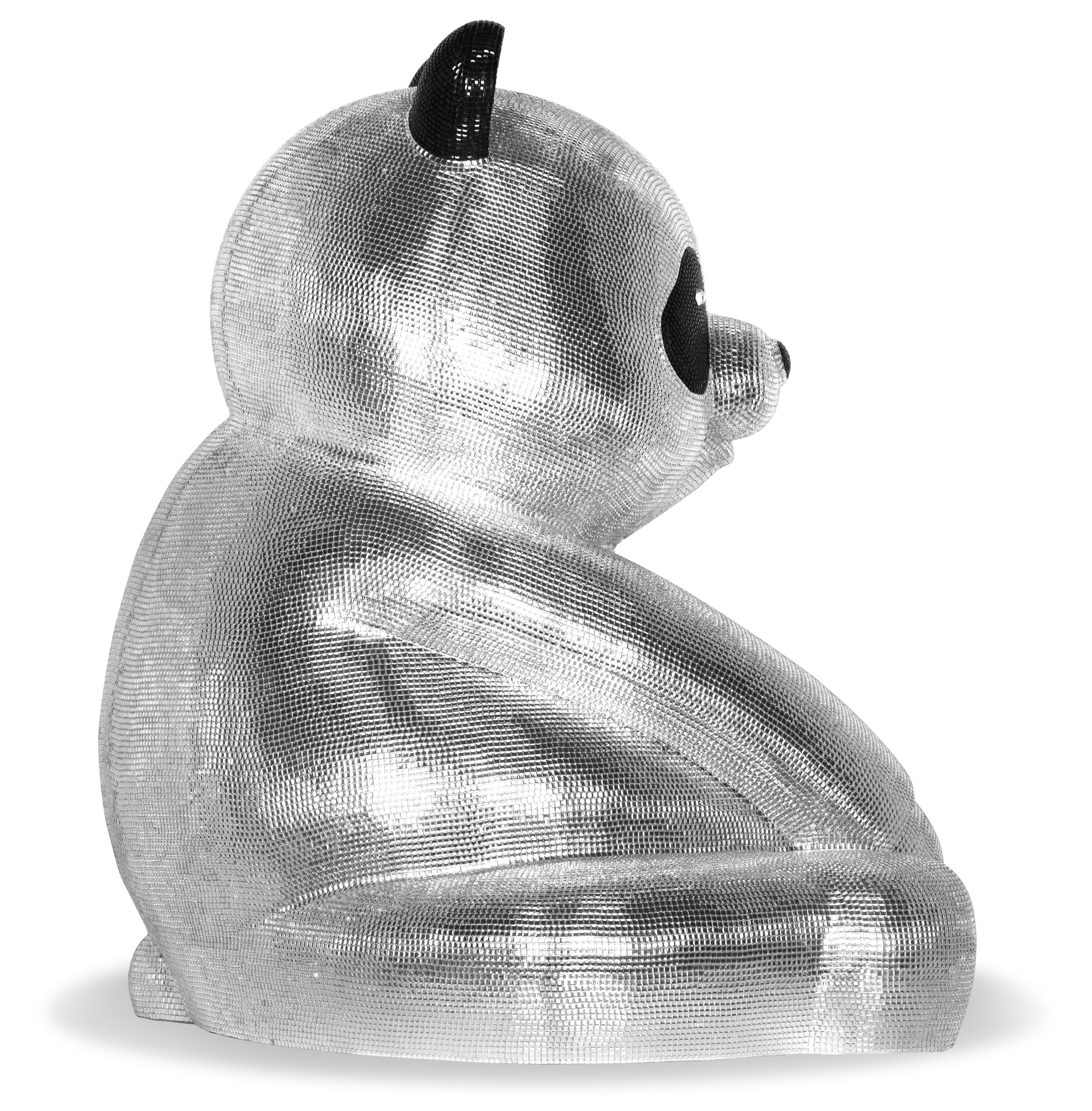 Le charme lustré d'un Pandasan :  Argentum Radiance en vente 7