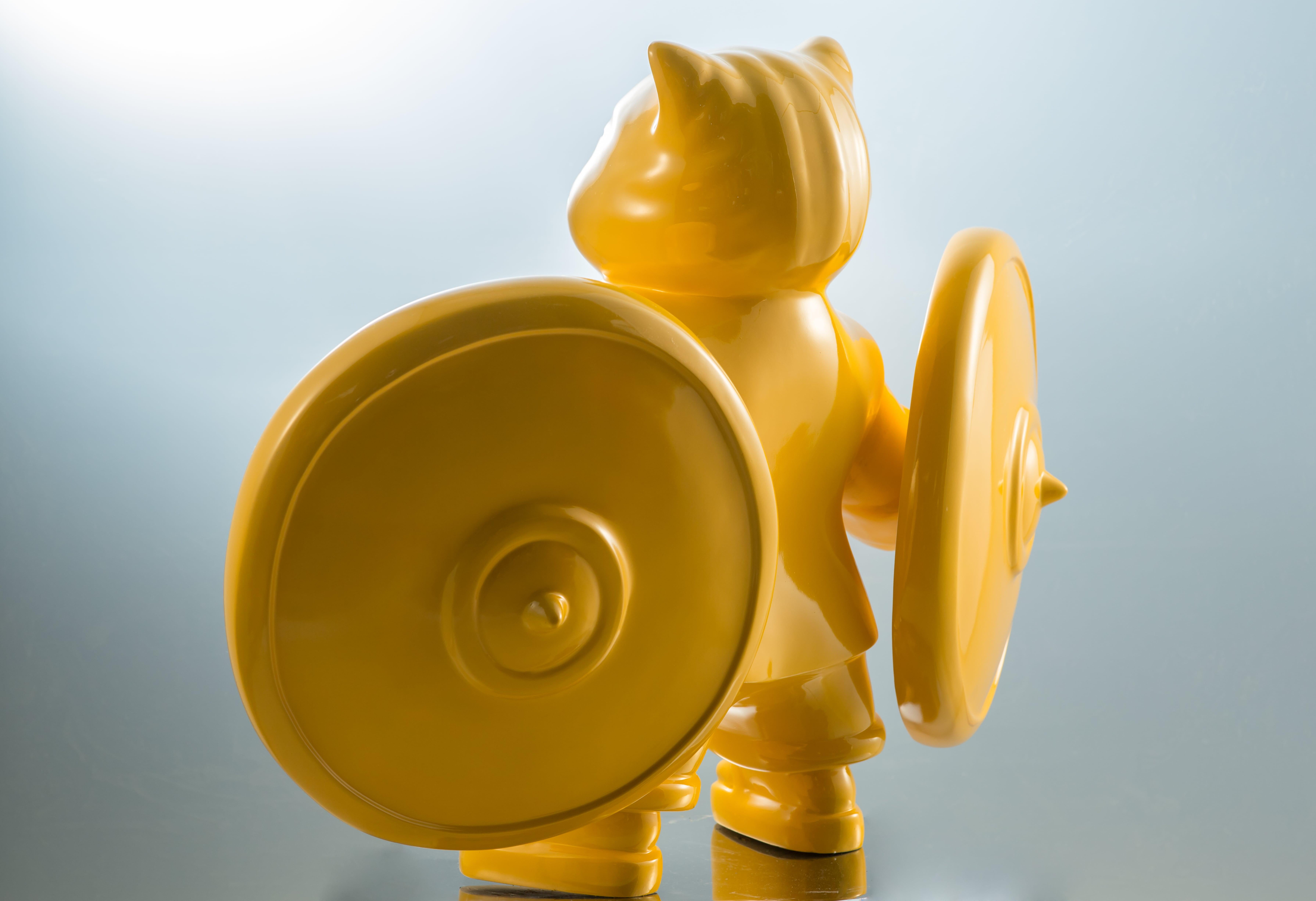 Commanding Warriorcat : Yellow Eternal Vigil en vente 4