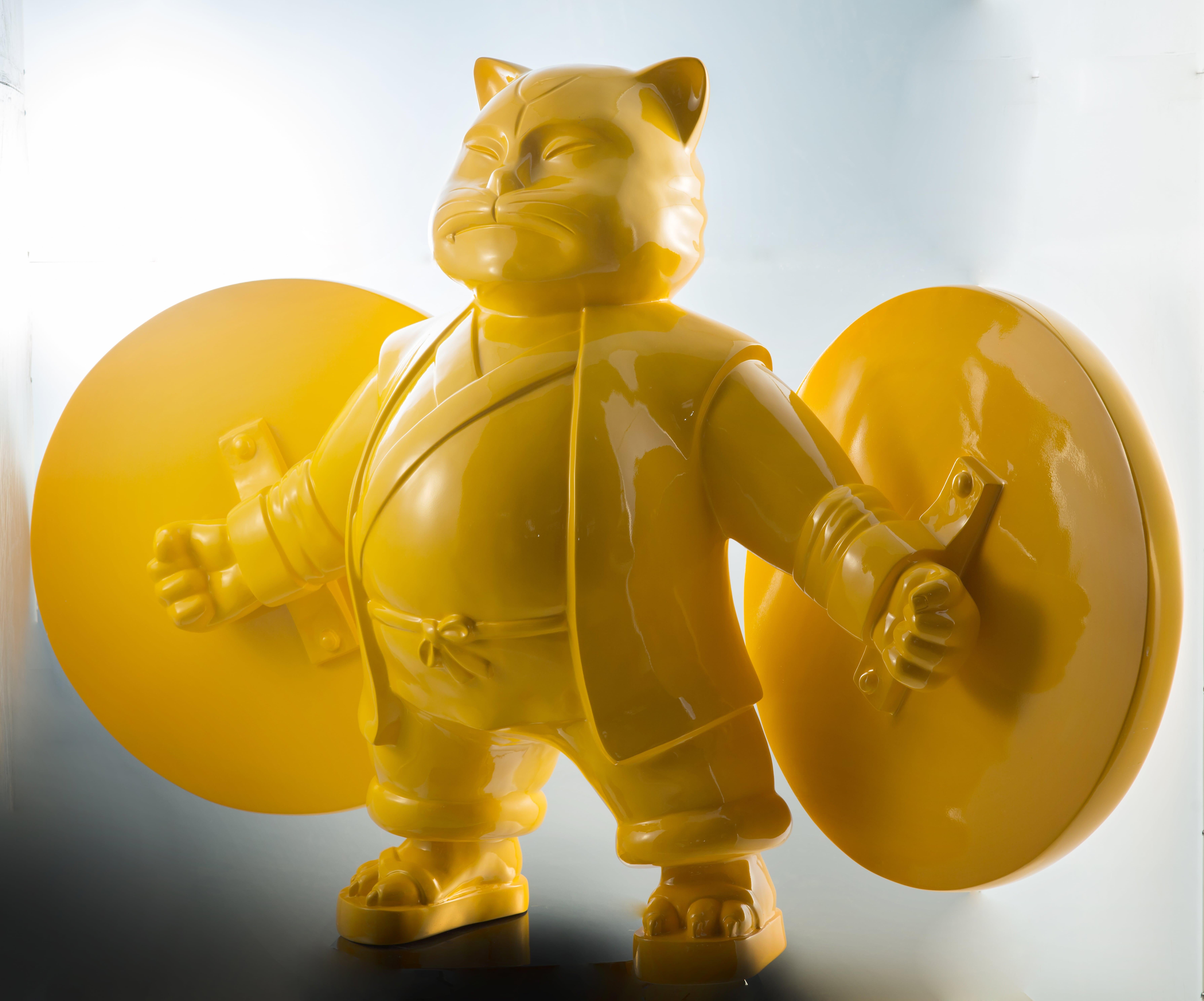 Commanding Warriorcat : Yellow Eternal Vigil en vente 6