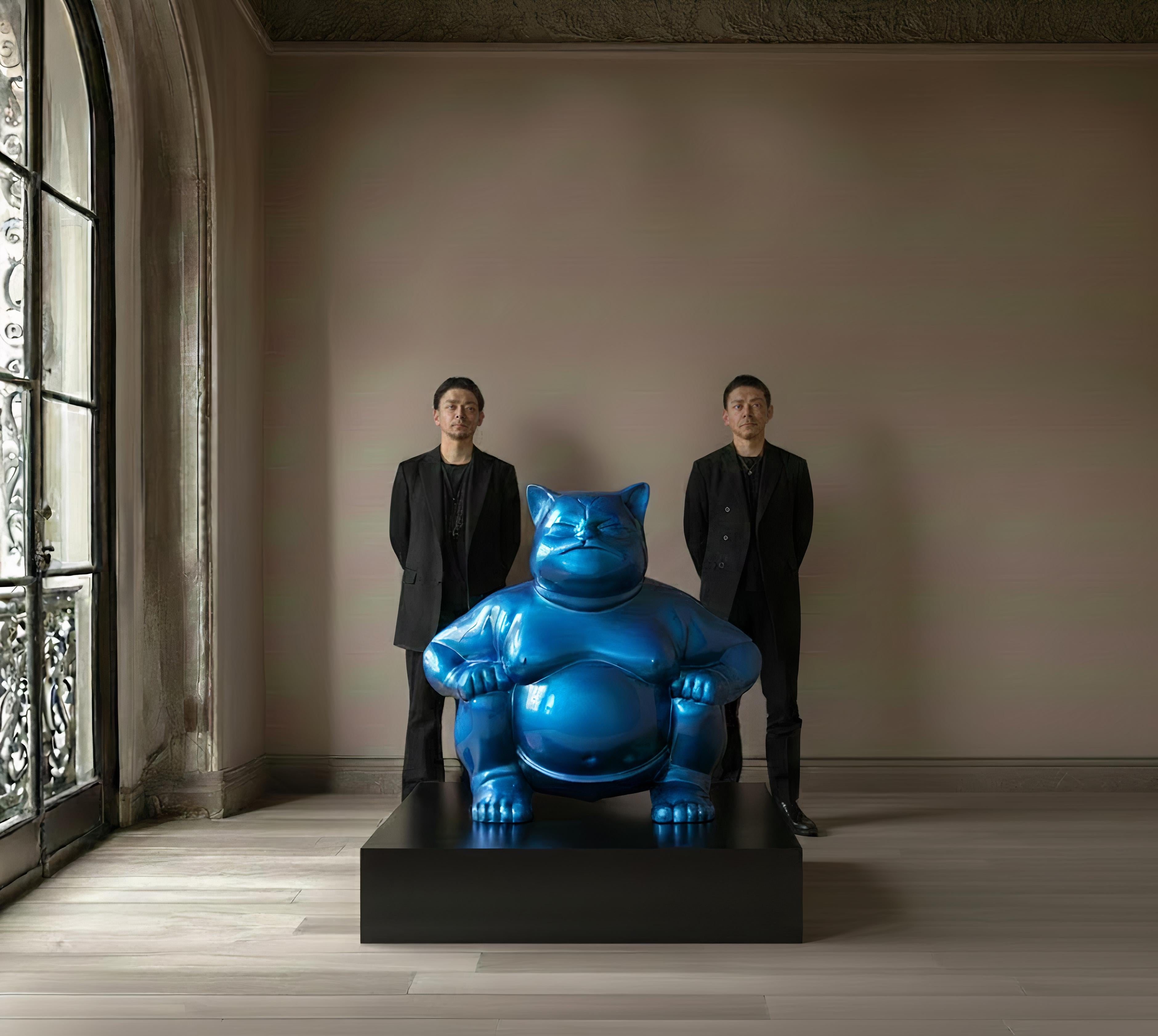 2006, edition of 20
resin fiberglass painted & varnished
39 2/5 × 47 1/5 × 31 1/2 in - 100 × 120 × 80 cm
The artwork is signed by the Artist , carved with edition number and date under the artwork
The artwork come accompanied with a formal