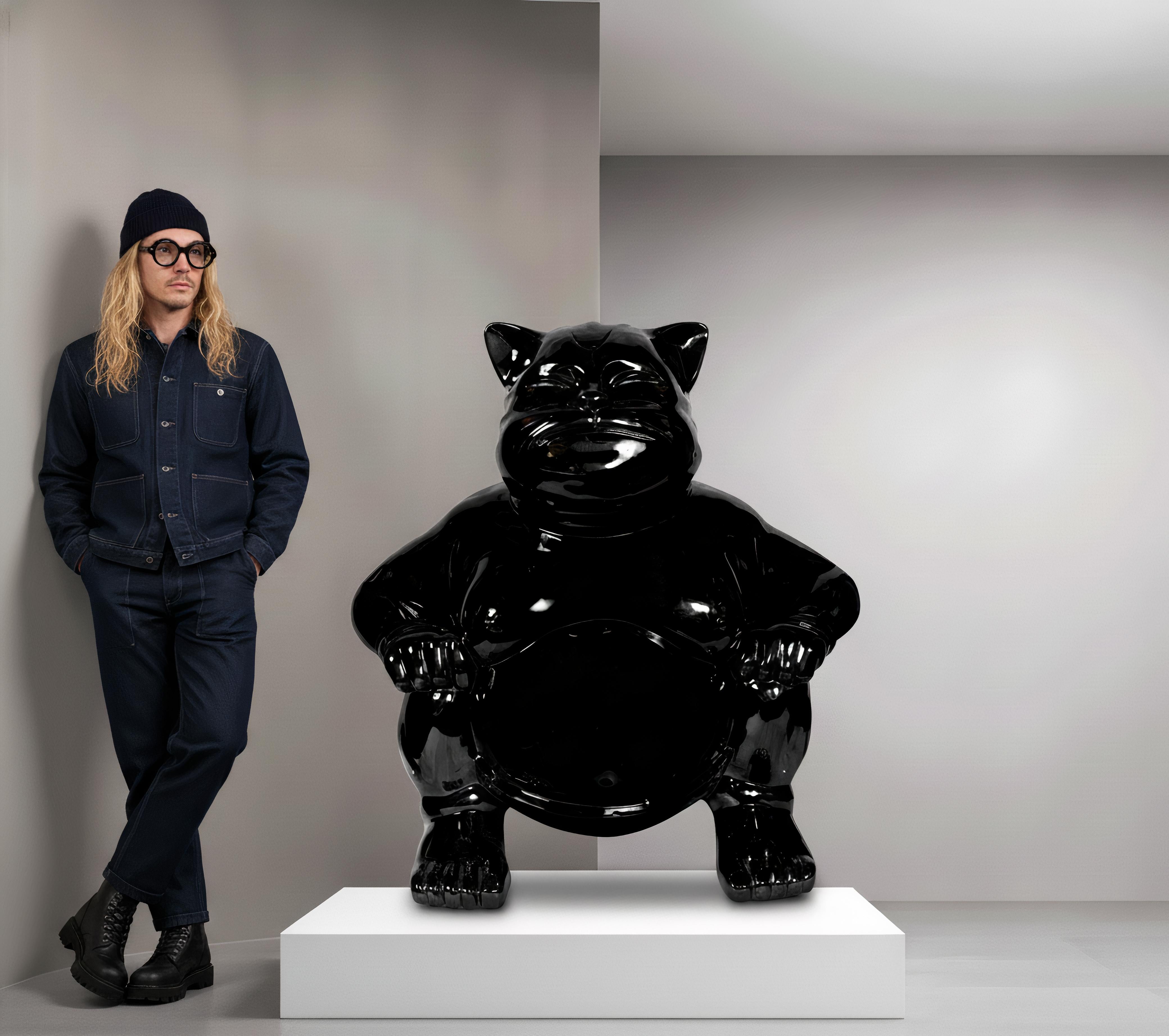 Grandioso Sumocat: Danza Nera e Battaglie di Equilibrio in vendita 5