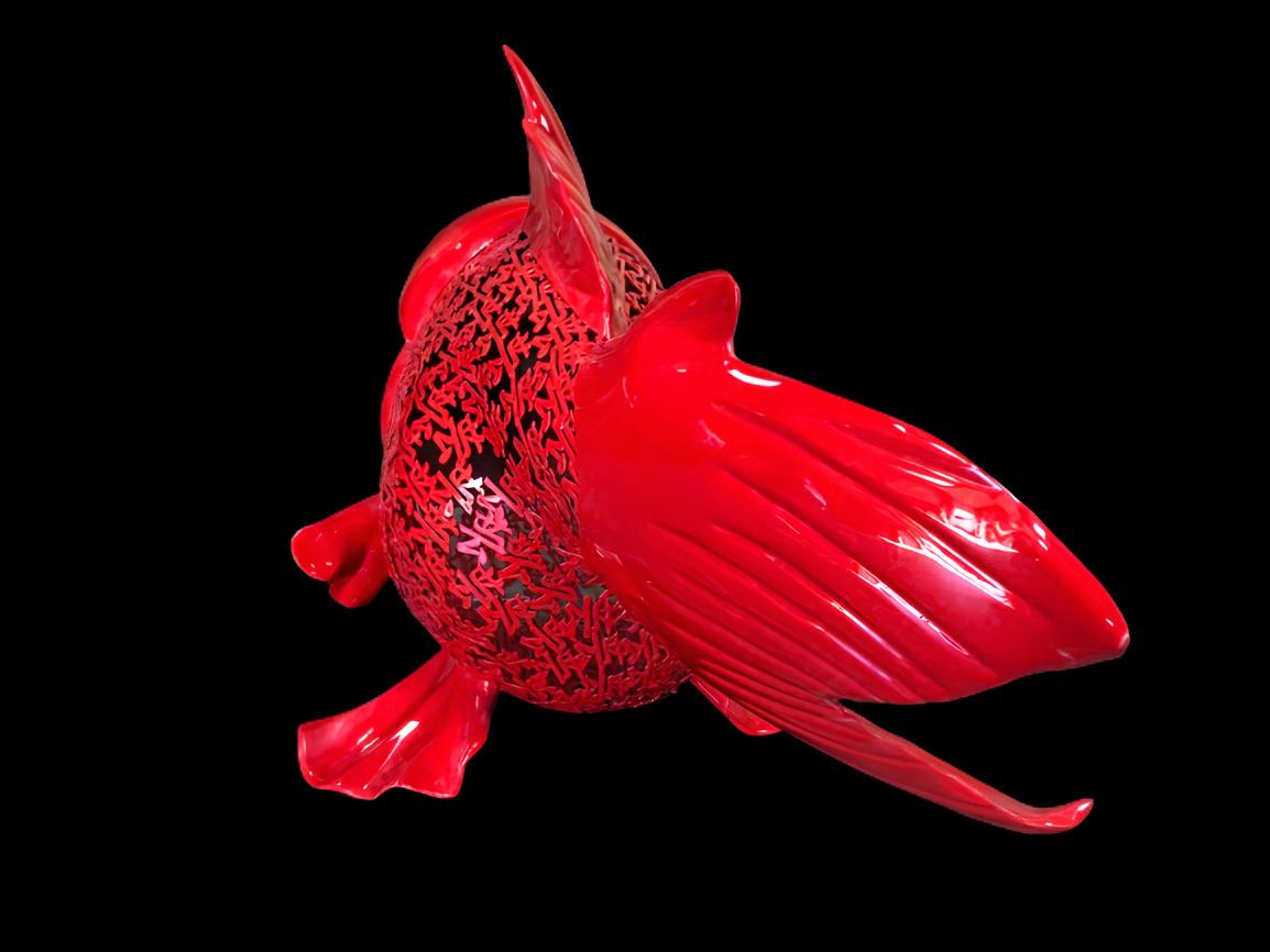 Majestic Nishikigoi in Metal Splendor : Aqueous Grandeur Scarlet - Contemporary Sculpture by HIRO ANDO