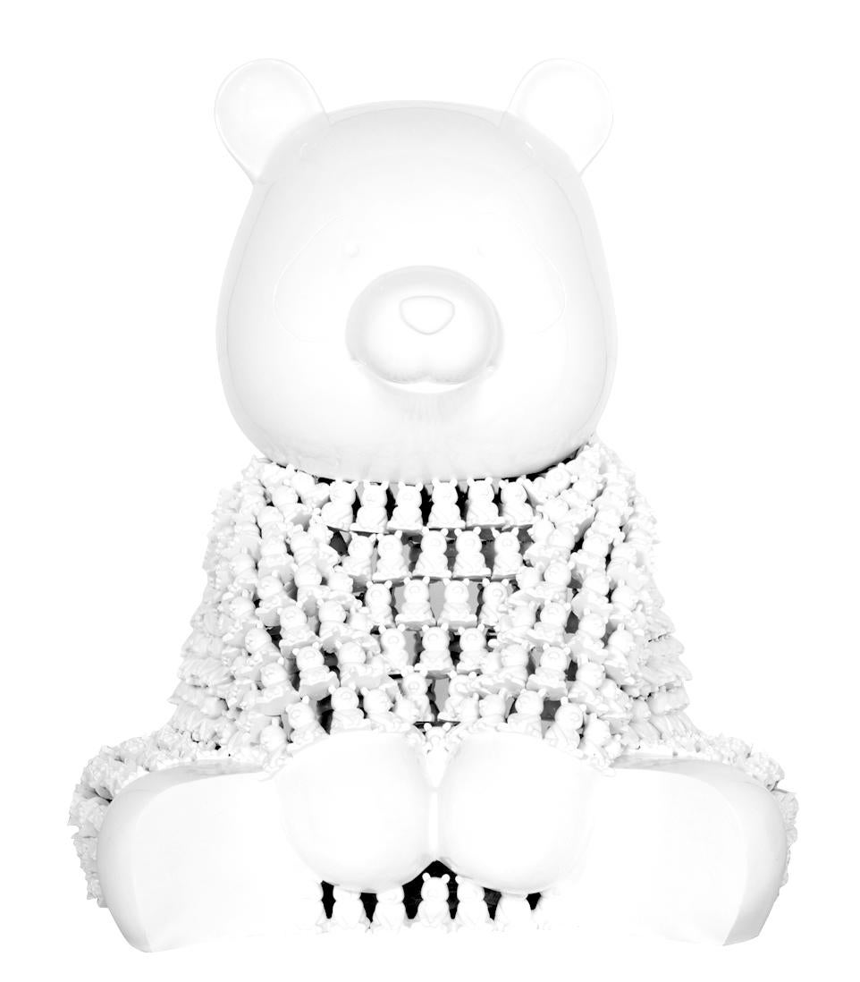 Pandason's White : Un balletto lillipuziano di meraviglie cromatiche - Sculpture Contemporaneo di HIRO ANDO