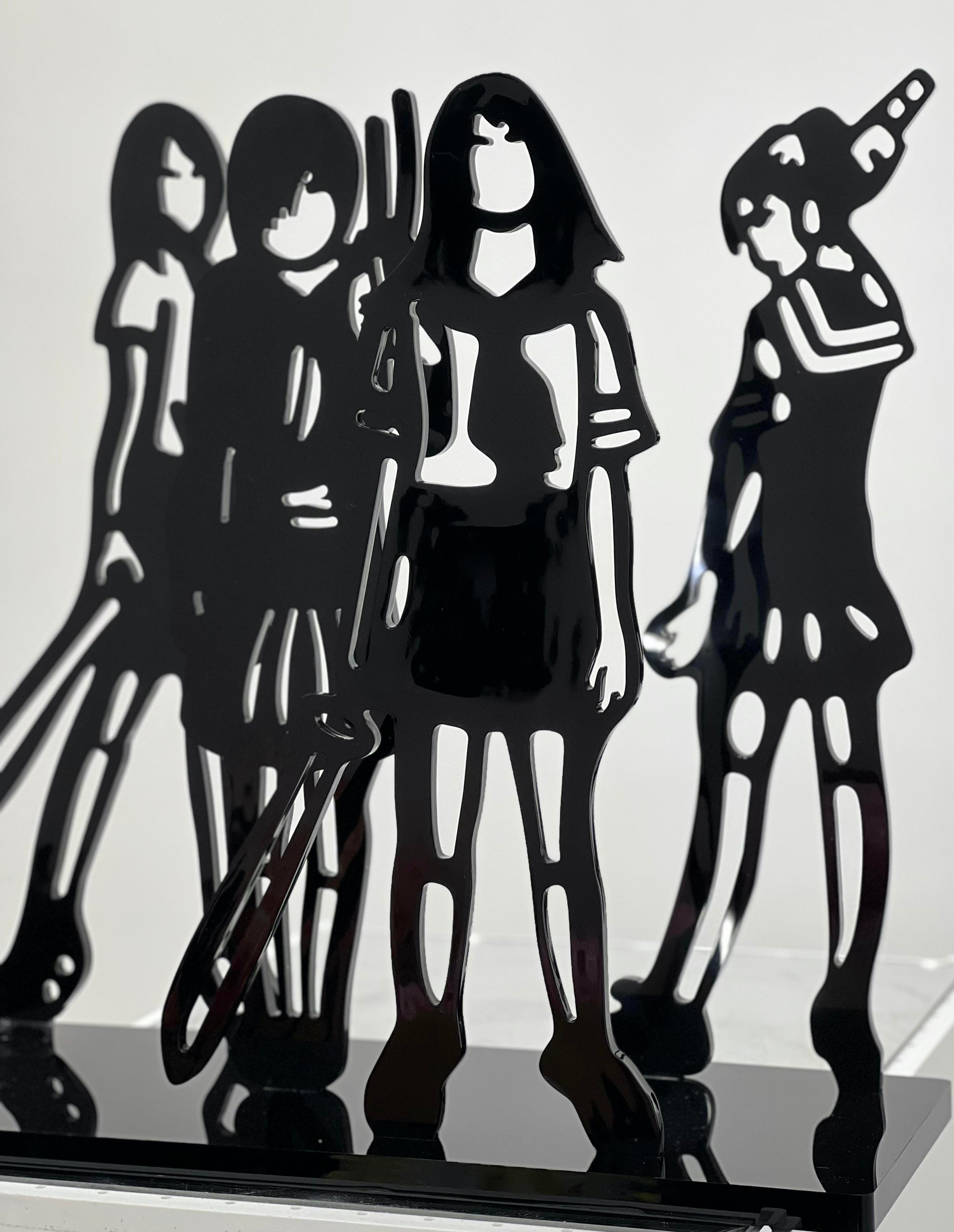 Le quatuor des écolières Luminous : Élégie d'Onyx de l'île tragique en vente 1