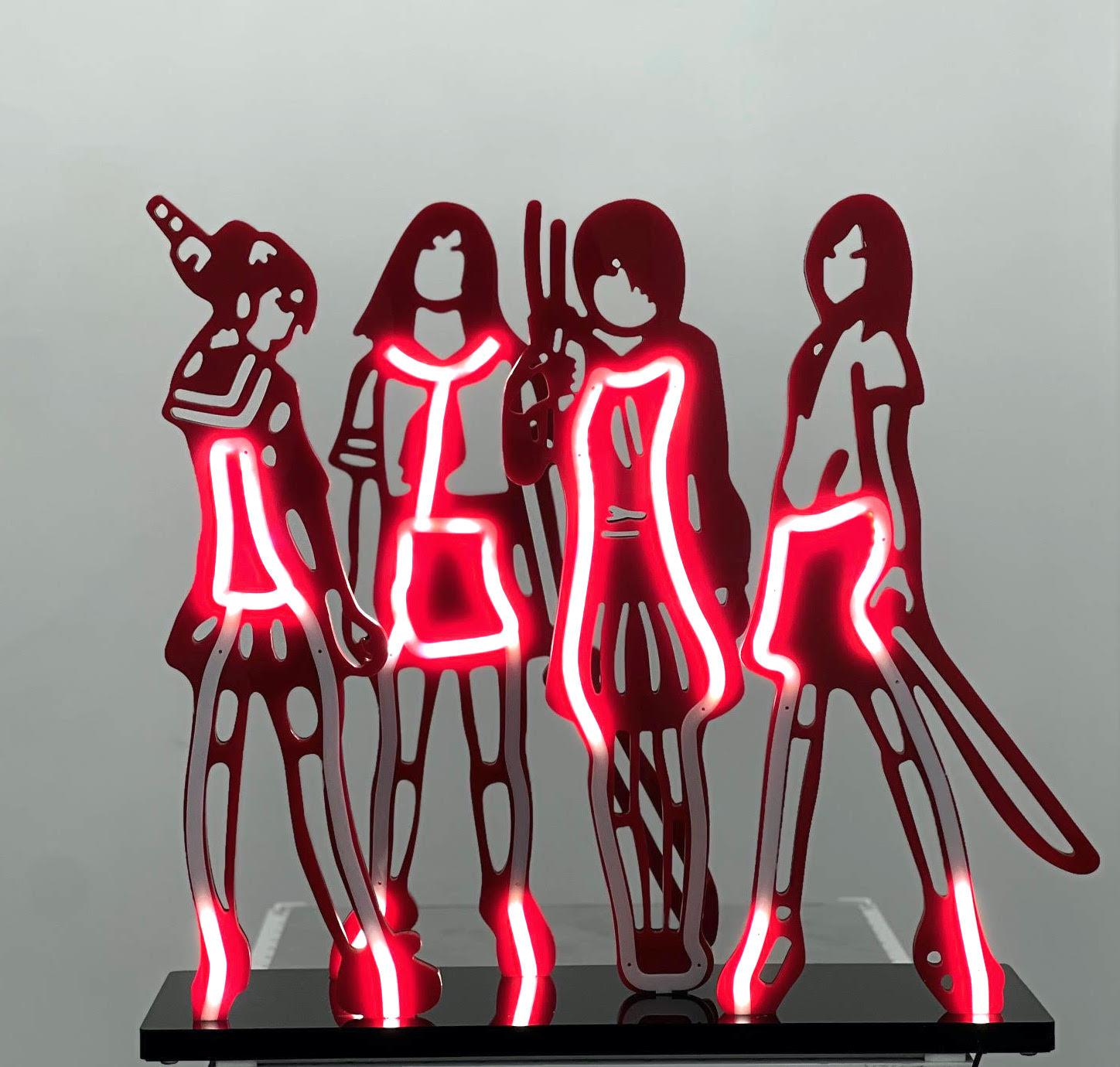 The Luminous Schoolgirls Quartet: Scarlet Elegy der tragischen Insel im Angebot 1