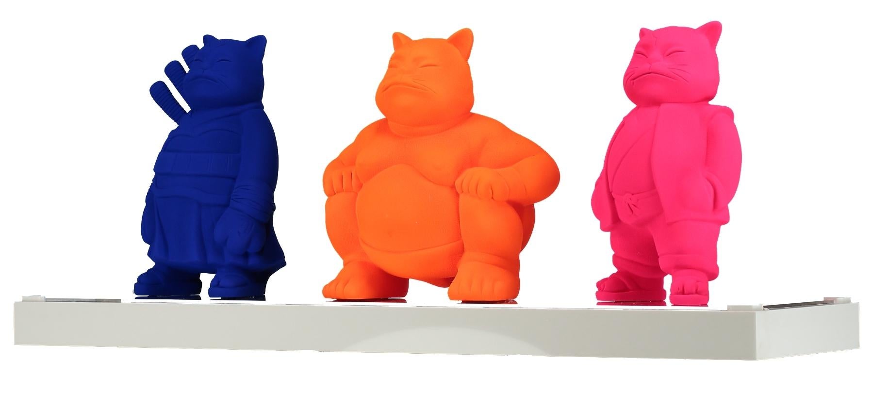 Trilogy Samuraicat Blu, Sumocat Orange, Urbancat Pink : Feline Odyssey - Contemporary Sculpture by HIRO ANDO