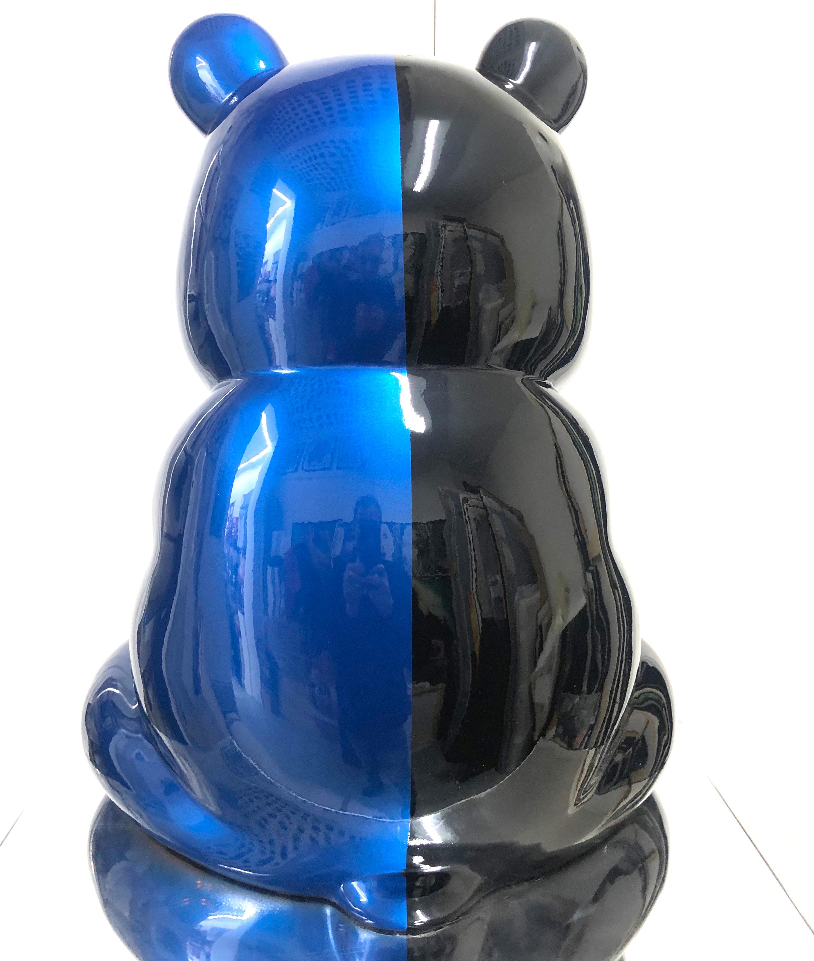 The United Pandasan  : Spectral Symmetry Black & Blu - Contemporary Sculpture by HIRO ANDO