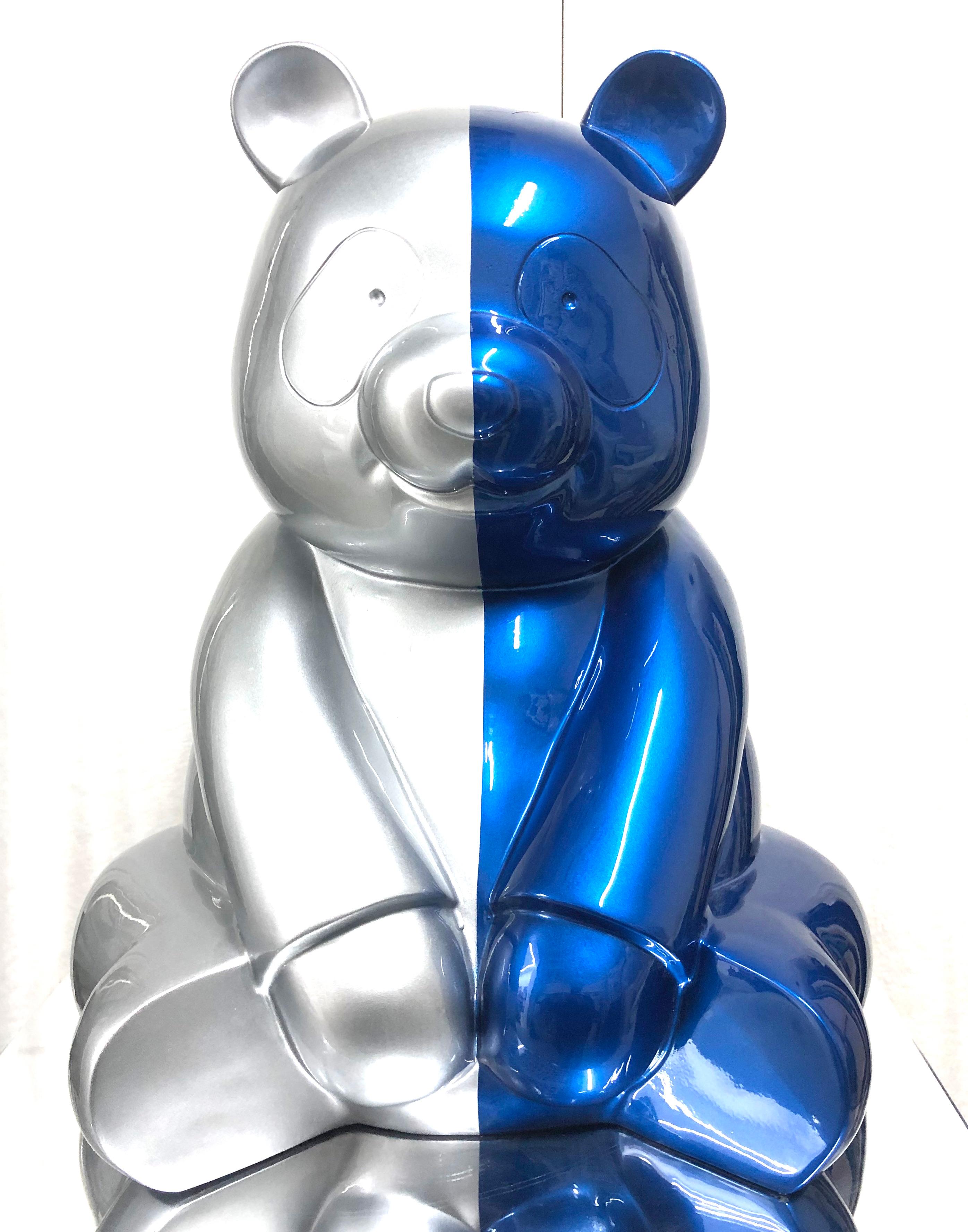 The United Pandasan  : Spectral Symmetry Blu & Silver - Sculpture by HIRO ANDO