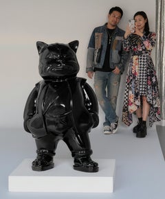 Urbancat Elegance : Black Metropolis Muse