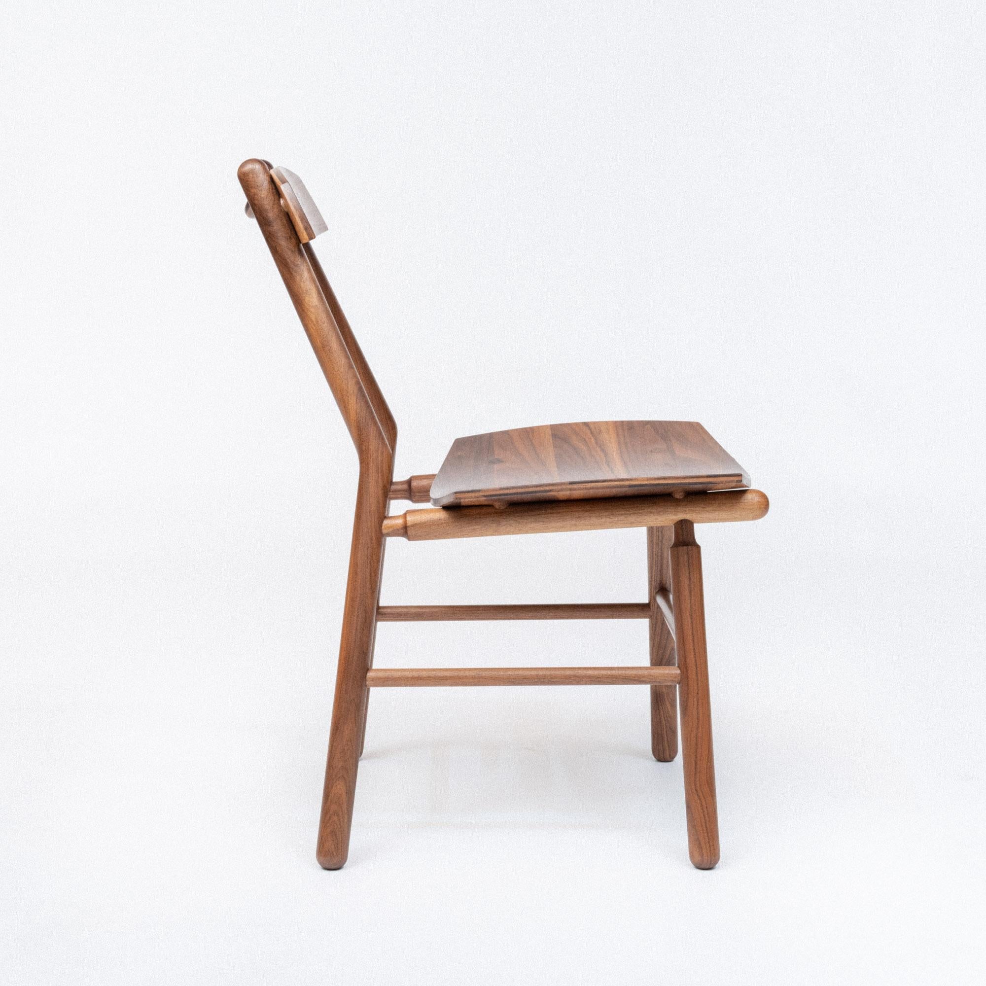 Hiro Chair Walnut In New Condition For Sale In Los Angeles, CA