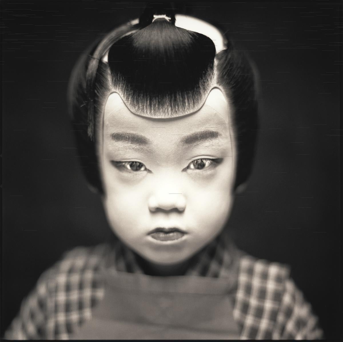 Hiroshi Watanabe Black and White Photograph – Kaoru Ueguchi, Matsuo Kabuki