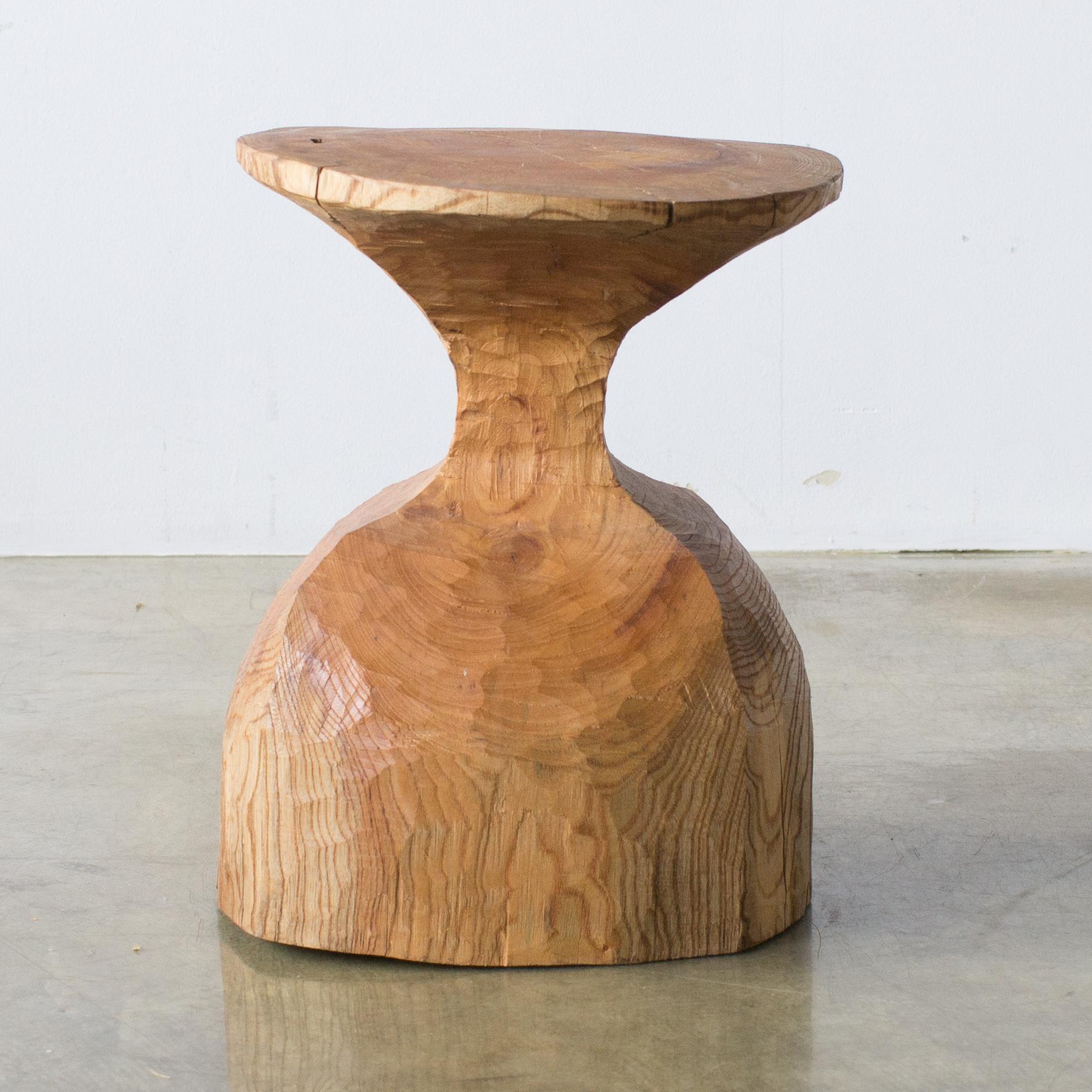 Name: Male star
Sculptural stool by Hiroyuki Nishimura and zone carved furniture
Material: zelkova.
This work is carved from log with some kinds of chainsaws.
Most of wood used for Nishimura's works are unable to use anything, these woods are