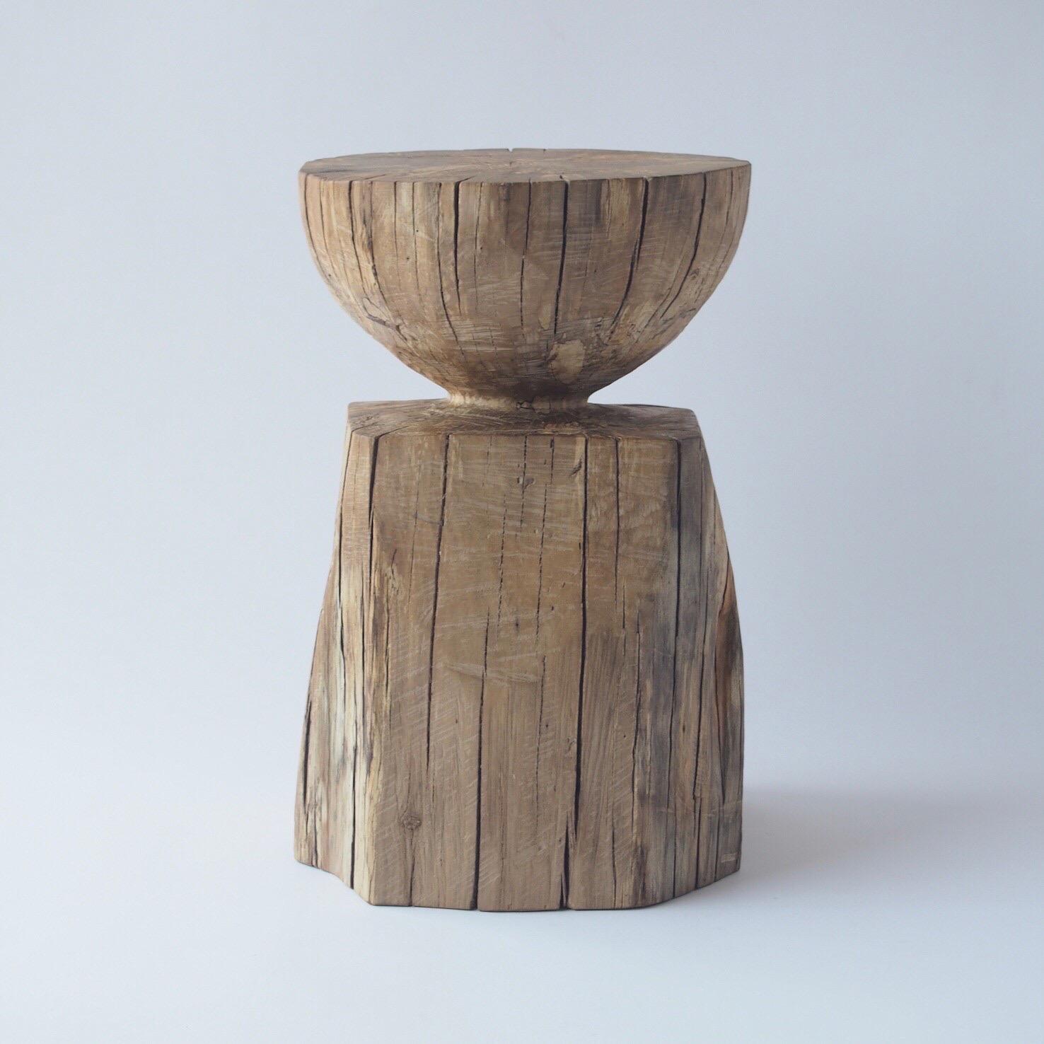 Name: Boy
Sculptural stool by Zogei carved furniture
Material: Shiiki
This work is carved from log with some kinds of chainsaws.
Most of wood used for Nishimura's works are unable to use anything, these woods are unsuitable material for