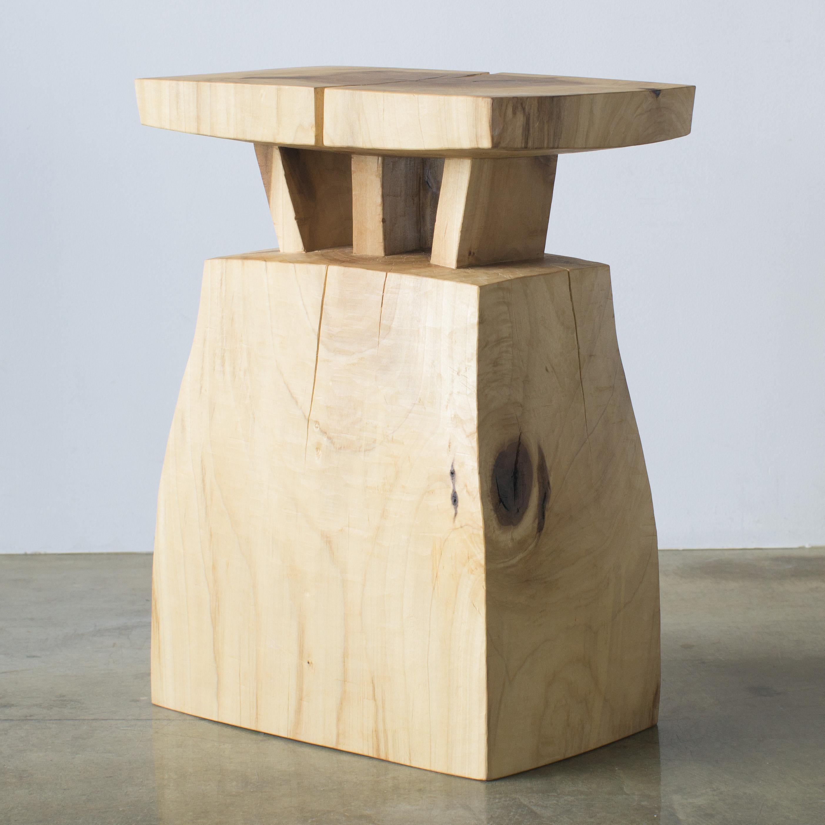 Name: Weight
Sculptural stool by Zogei carved furniture
Material: magnolia
This work is carved from log with some kinds of chainsaws.
Most of wood used for Nishimura's works are unable to use anything, these woods are unsuitable material for